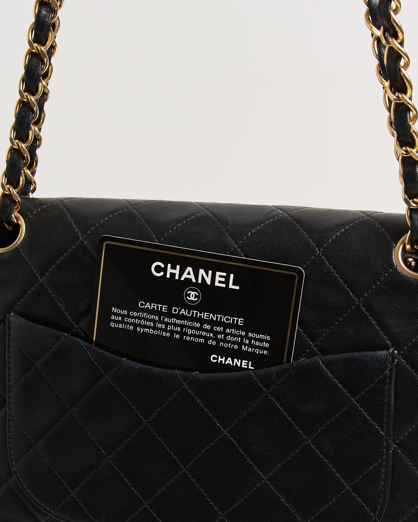 Herre | Pre-Owned & Vintage Bags | Chanel Pre-Owned | Classic Medium Double Flap Bag Black