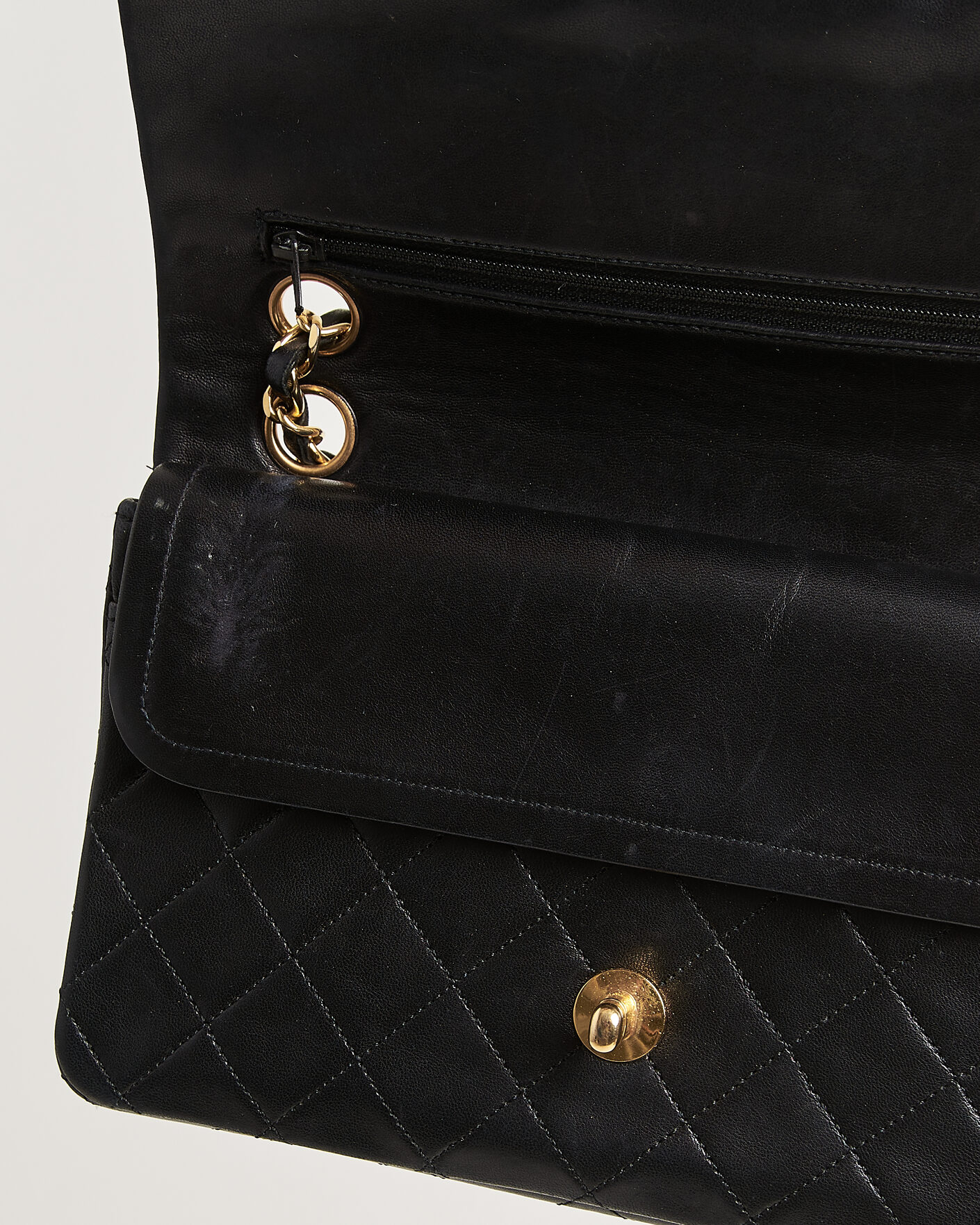 Herre | Pre-Owned & Vintage Bags | Chanel Pre-Owned | Classic Small Double Flap Bag Black