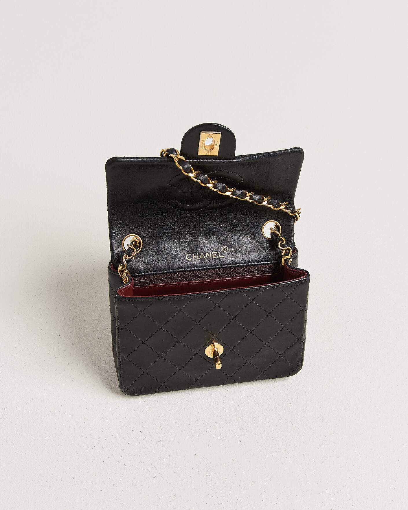 Herre | Chanel Pre-Owned Classic Mini Single Flap Square Bag Black | Chanel Pre-Owned | Classic Mini Single Flap Square Bag Black