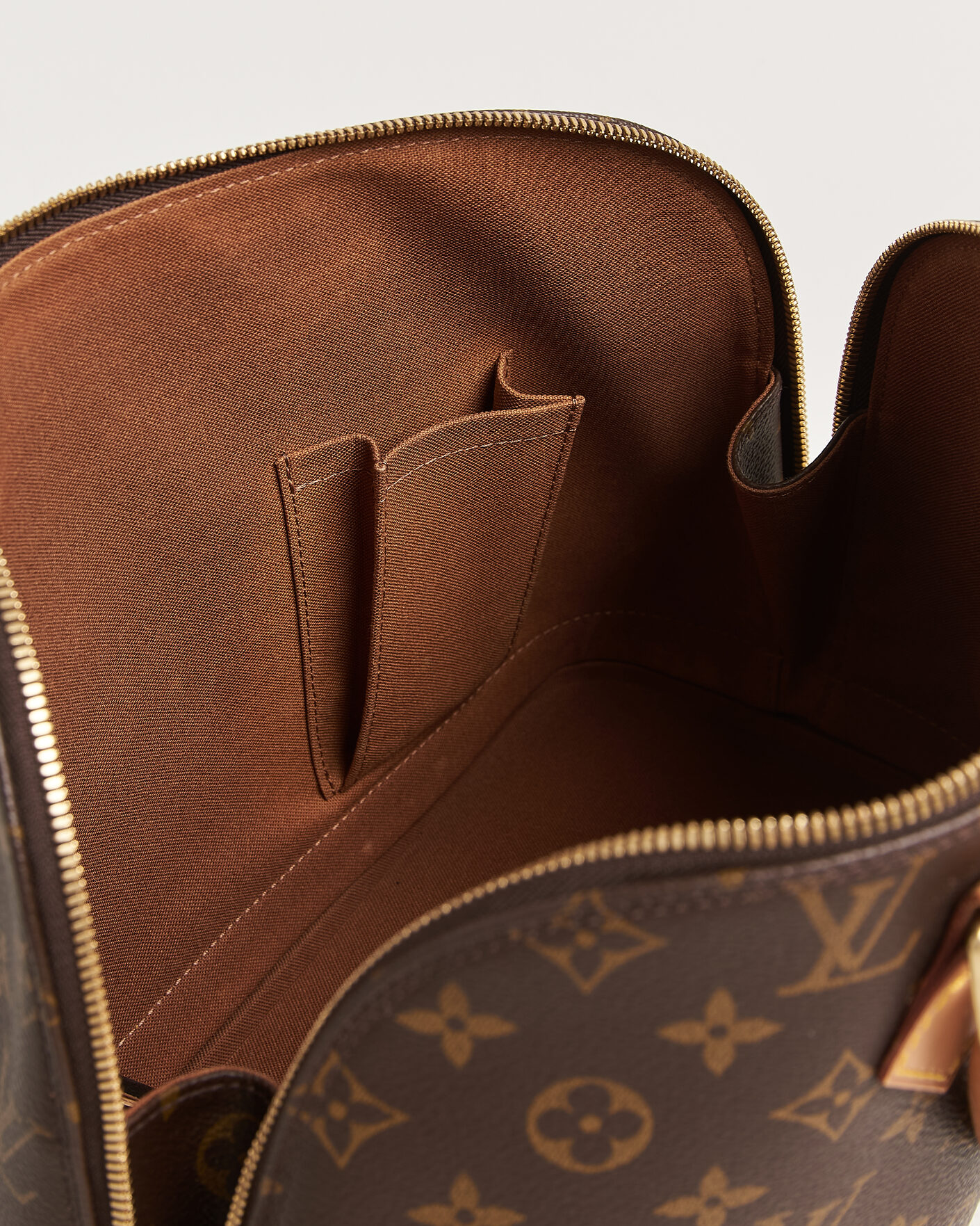 Herre | Pre-Owned & Vintage Bags | Louis Vuitton Pre-Owned | Alma Bag PM Monogram