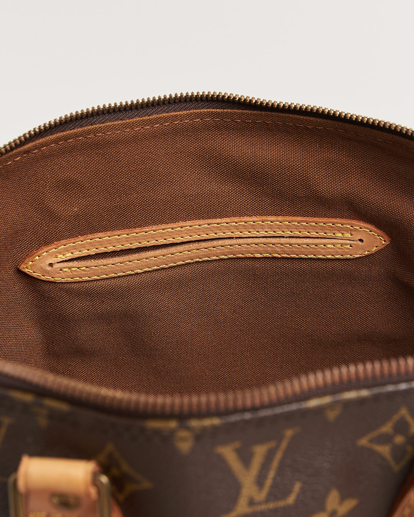 Herre | Pre-Owned & Vintage Bags | Louis Vuitton Pre-Owned | Alma Bag PM Monogram