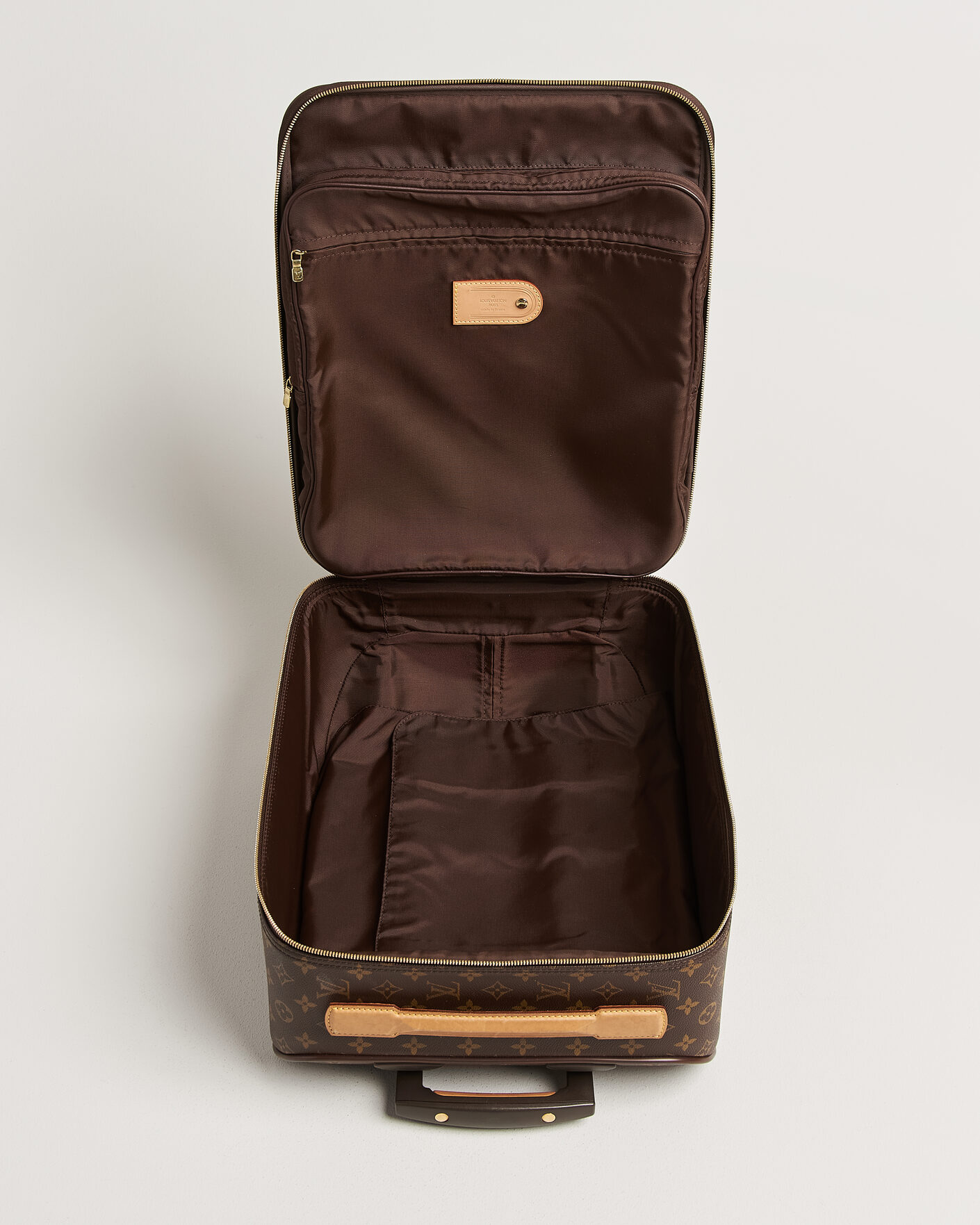 Herre | Pre-Owned & Vintage Bags | Louis Vuitton Pre-Owned | Pegase 45 Trolley Case Monogram