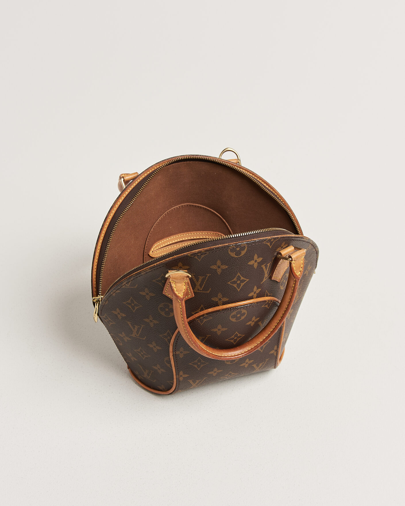 Herre | Pre-Owned & Vintage Bags | Louis Vuitton Pre-Owned | Ellipse PM Bag Monogram