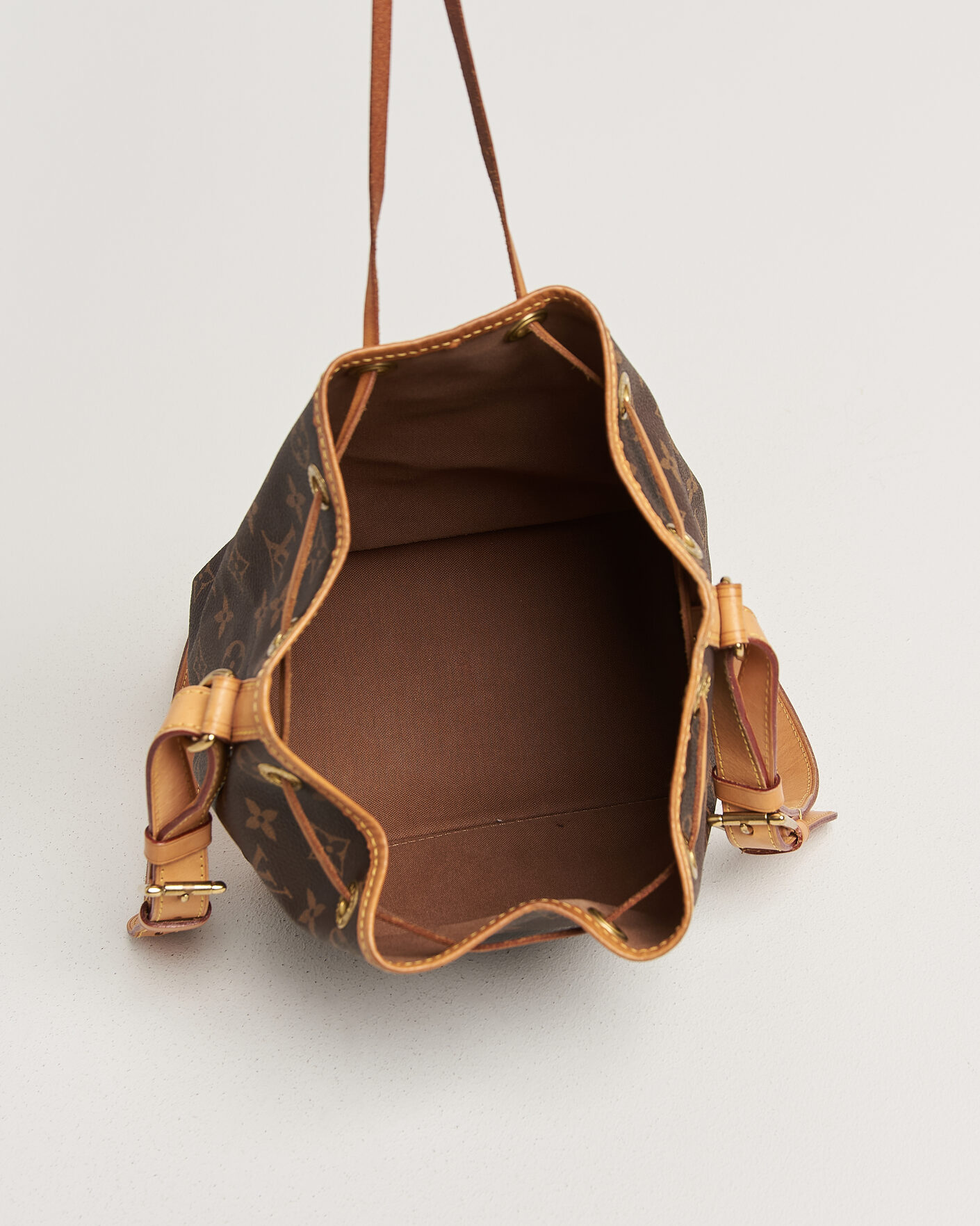Herre | Pre-Owned & Vintage Bags | Louis Vuitton Pre-Owned | Noé BB Monogram