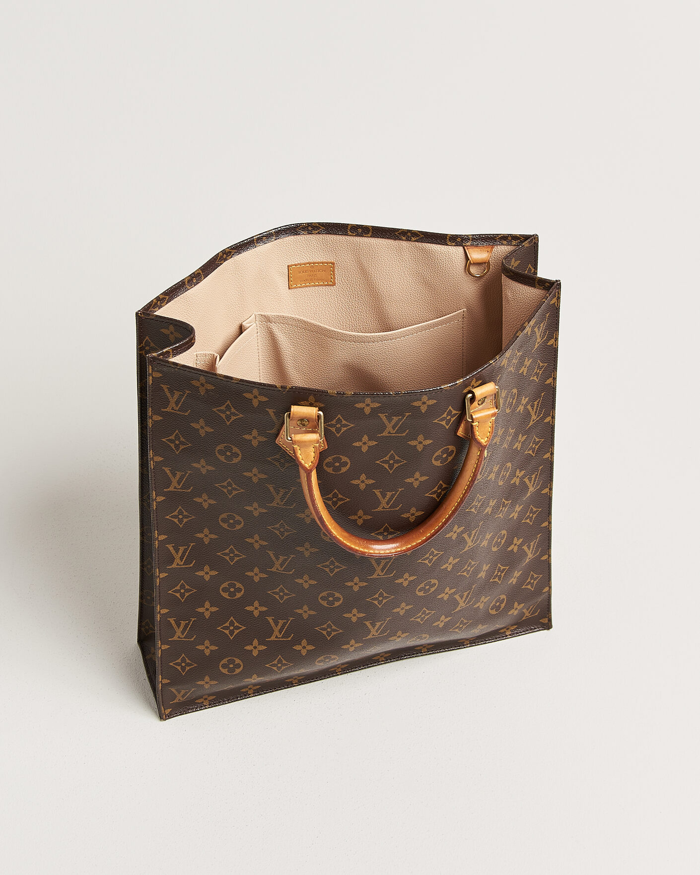 Herre | Pre-Owned & Vintage Bags | Louis Vuitton Pre-Owned | Sac Plat Bag Monogram