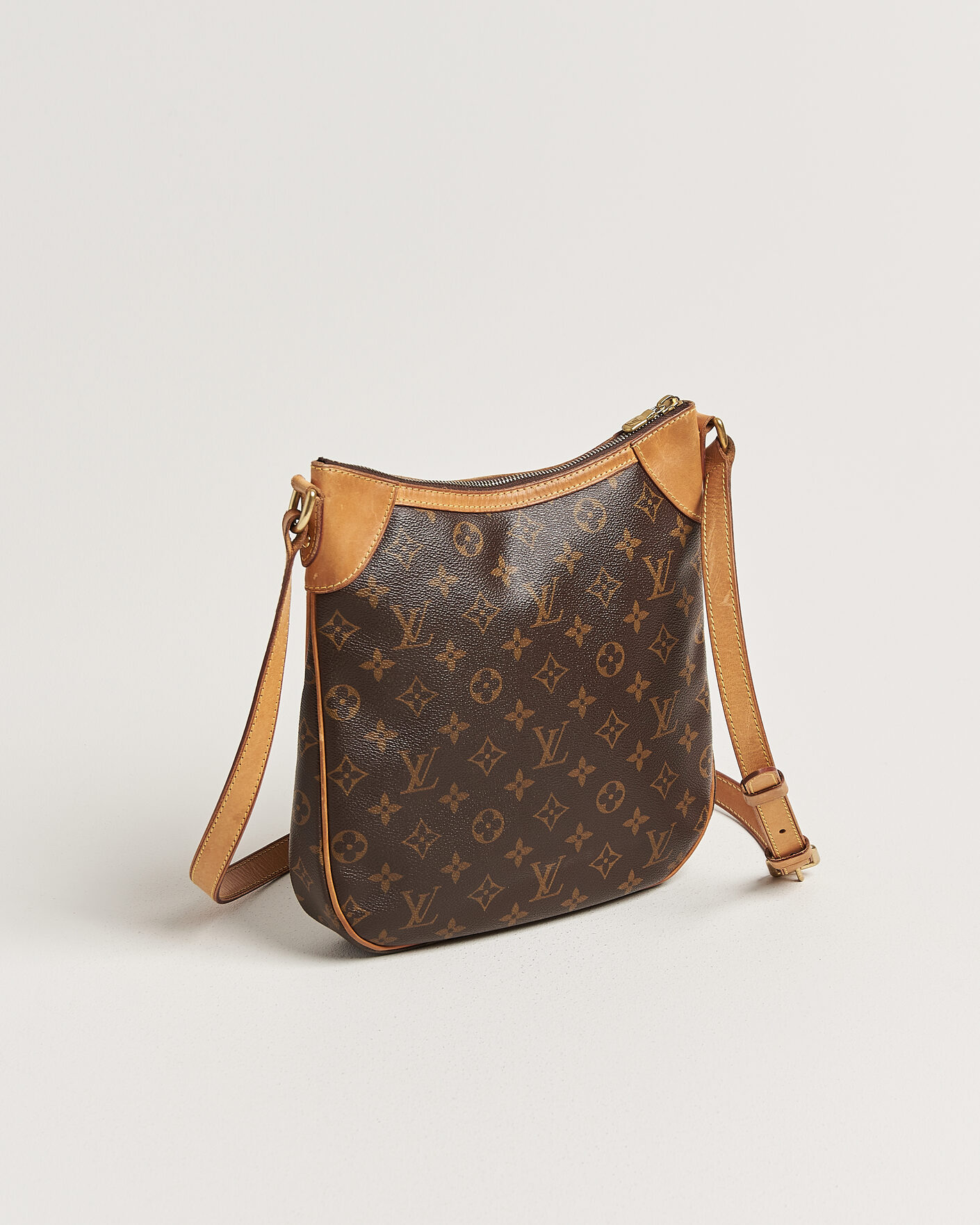 Herre | Pre-Owned & Vintage Bags | Louis Vuitton Pre-Owned | Odeon PM Bag Monogram