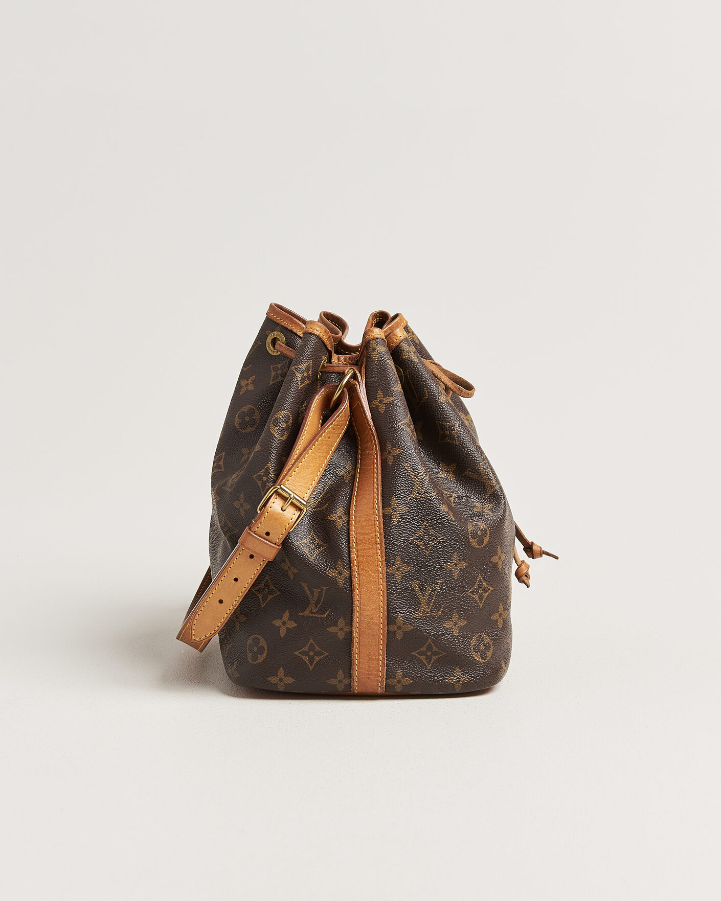 Herre | Pre-Owned & Vintage Bags | Louis Vuitton Pre-Owned | Petit Noé Monogram