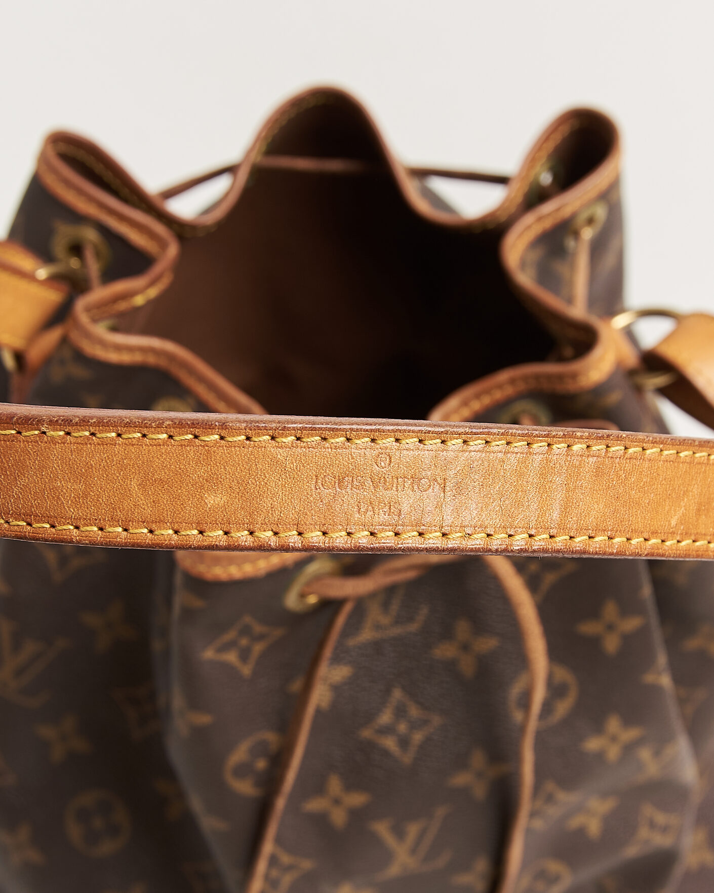 Herre | Pre-Owned & Vintage Bags | Louis Vuitton Pre-Owned | Petit Noé Monogram