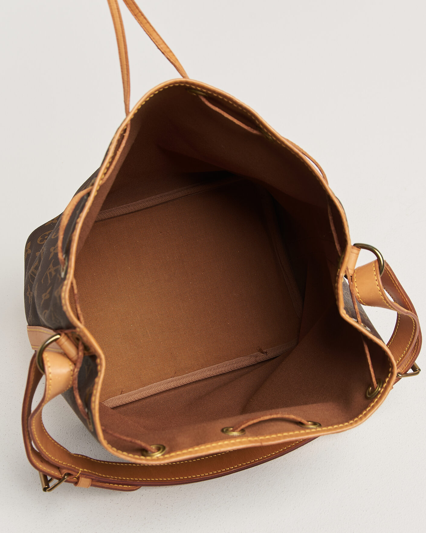Herre | Pre-Owned & Vintage Bags | Louis Vuitton Pre-Owned | Petit Noé Monogram