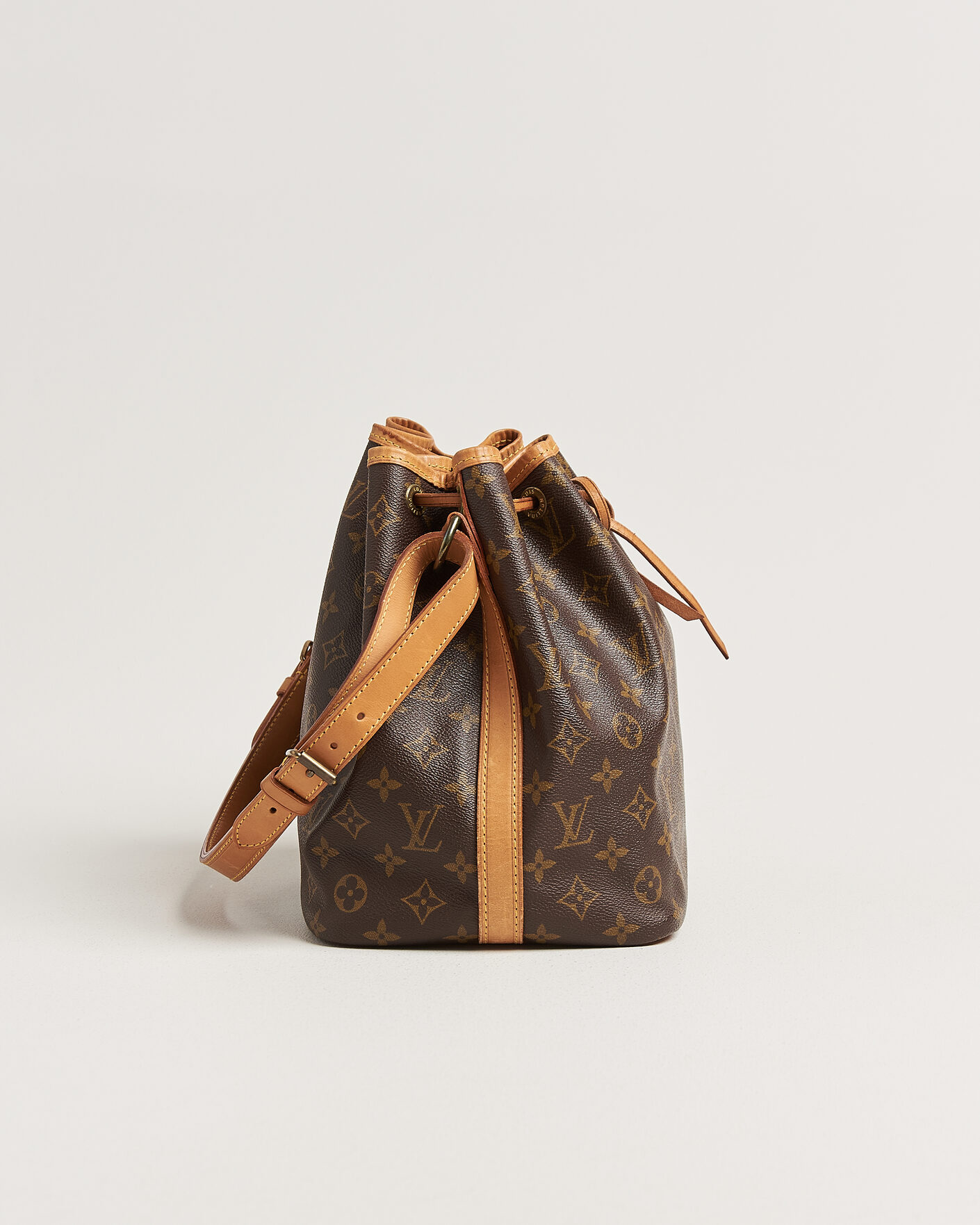 Herre | Pre-Owned & Vintage Bags | Louis Vuitton Pre-Owned | Petit Noé Monogram