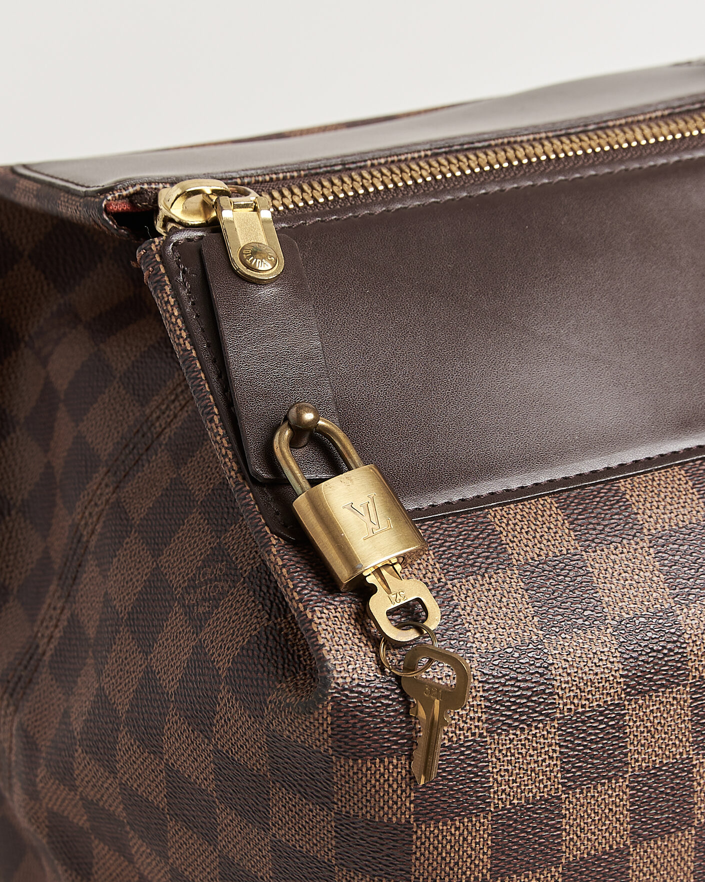 Herre | Pre-Owned & Vintage Bags | Louis Vuitton Pre-Owned | Greenwich GM Travel Bag Damier Ebene