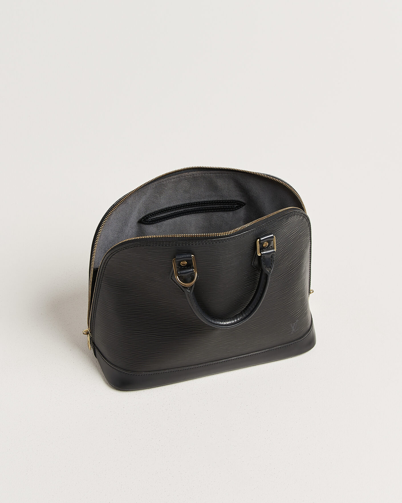 Herre | Pre-Owned & Vintage Bags | Louis Vuitton Pre-Owned | Alma PM Bag Epi Leather Black
