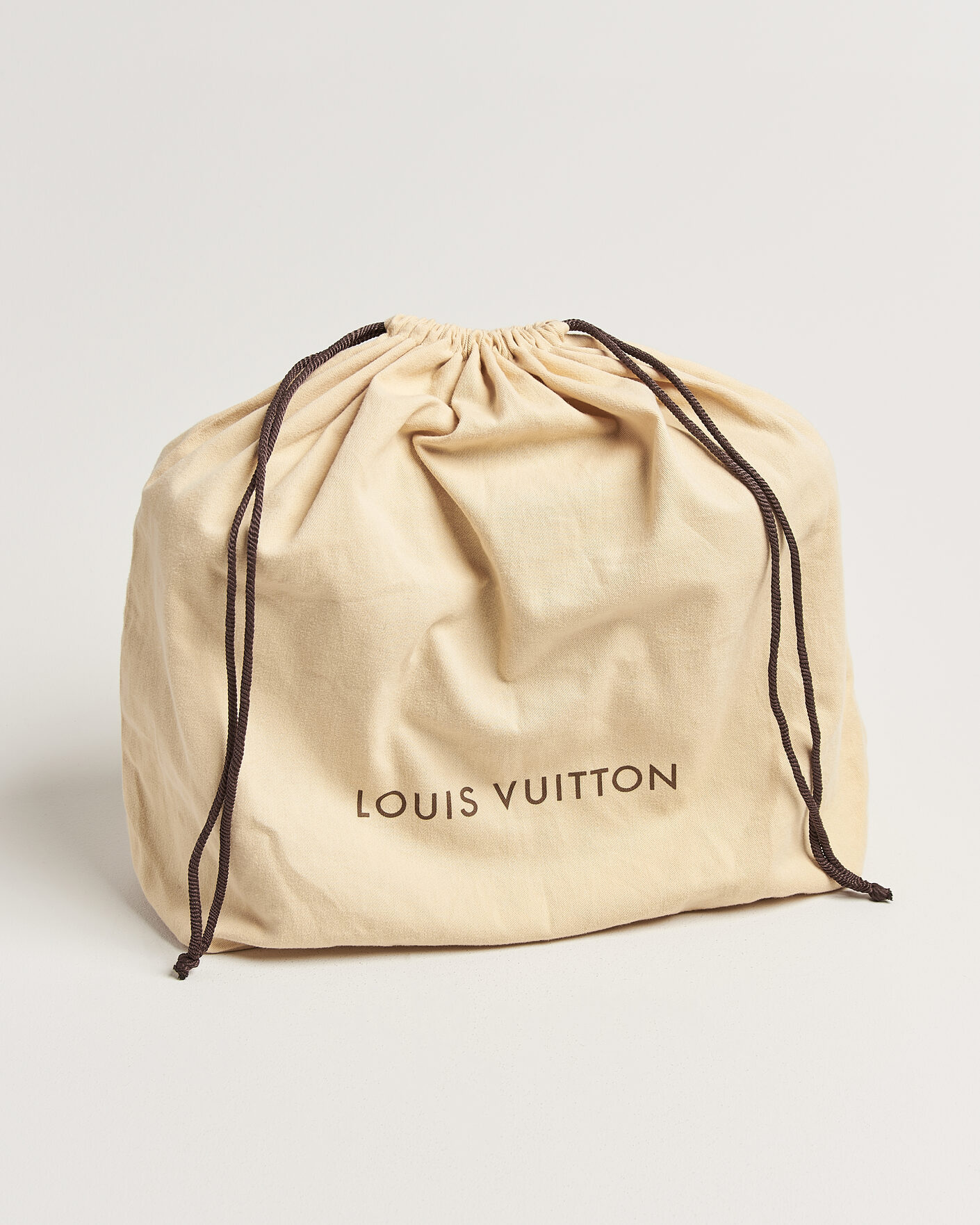 Herre | Pre-Owned & Vintage Bags | Louis Vuitton Pre-Owned | Porte Documents Voyage Damier Graphite