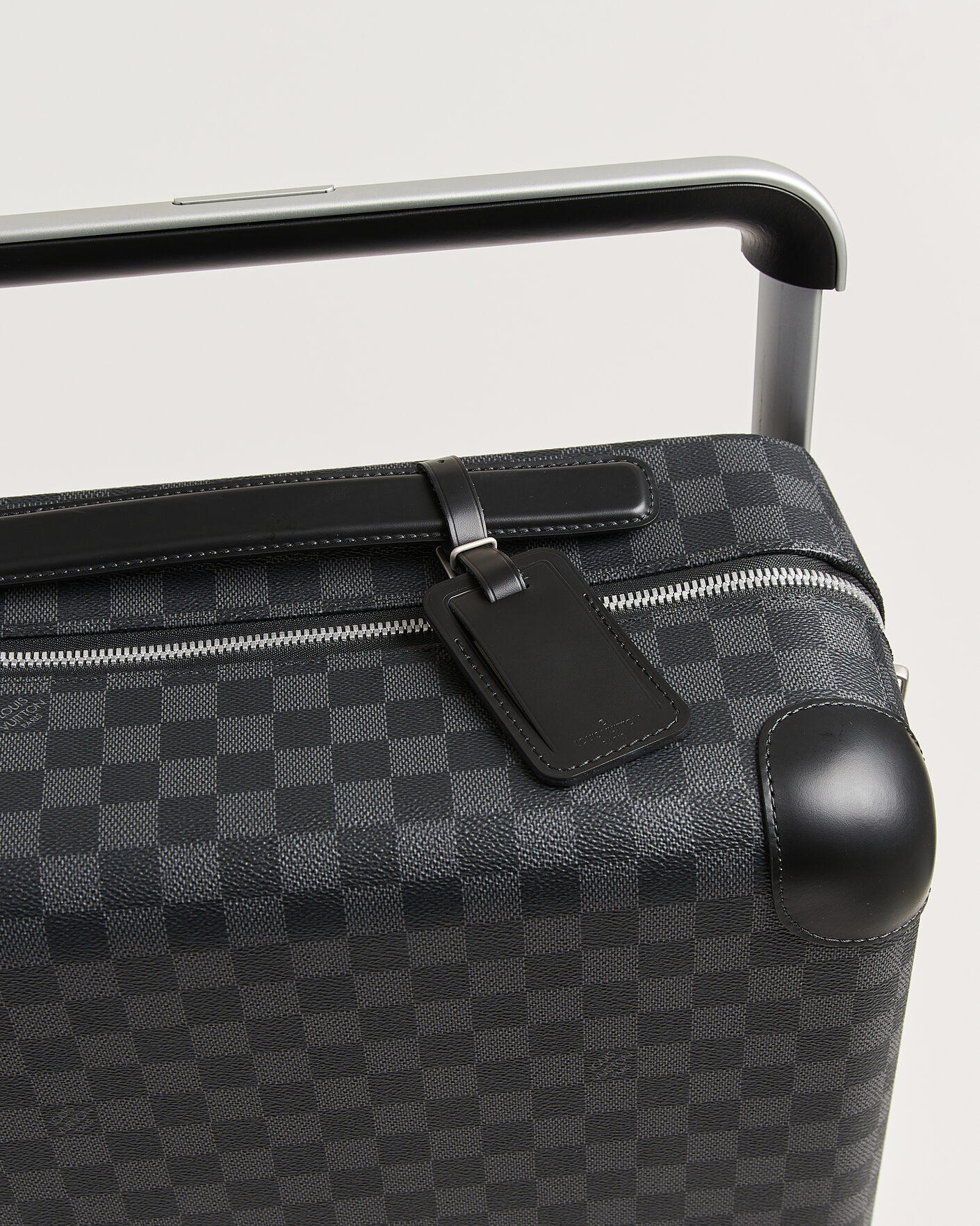 Herre | Pre-Owned & Vintage Bags | Louis Vuitton Pre-Owned | Horizon 55 Damier Graphite