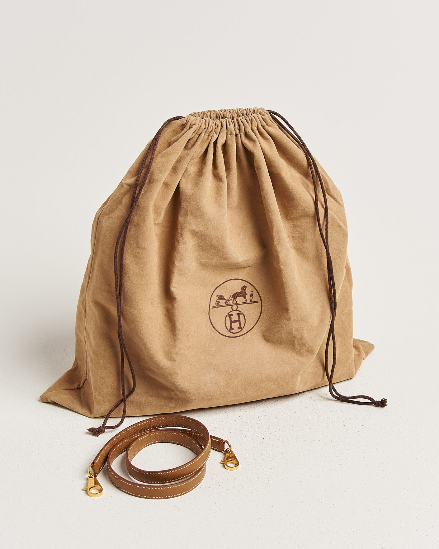 Herre | Pre-Owned & Vintage Bags | Hermès Pre-Owned | Kelly 32 Courchevel Leather Gold