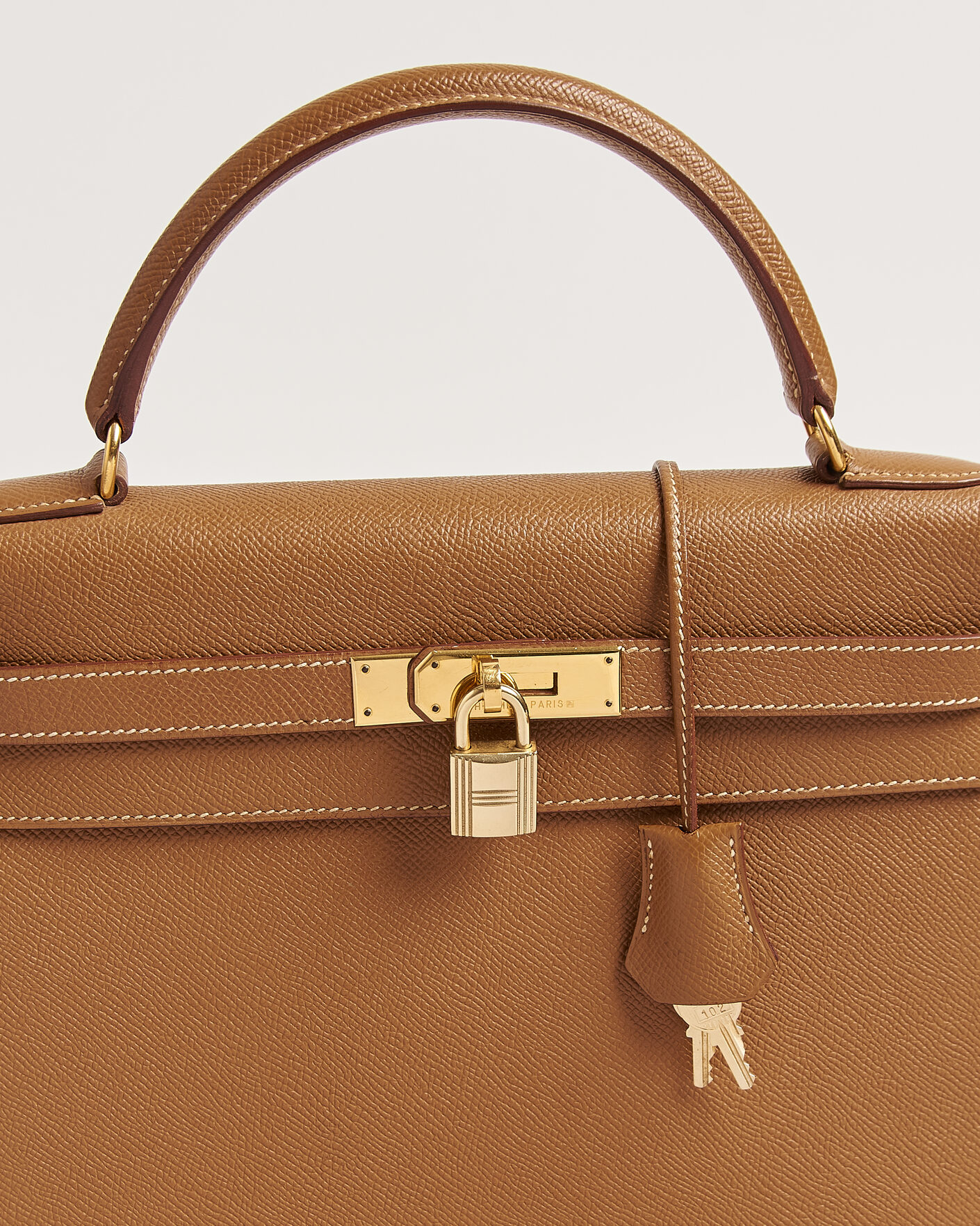 Herre | Pre-Owned & Vintage Bags | Hermès Pre-Owned | Kelly 32 Courchevel Leather Gold
