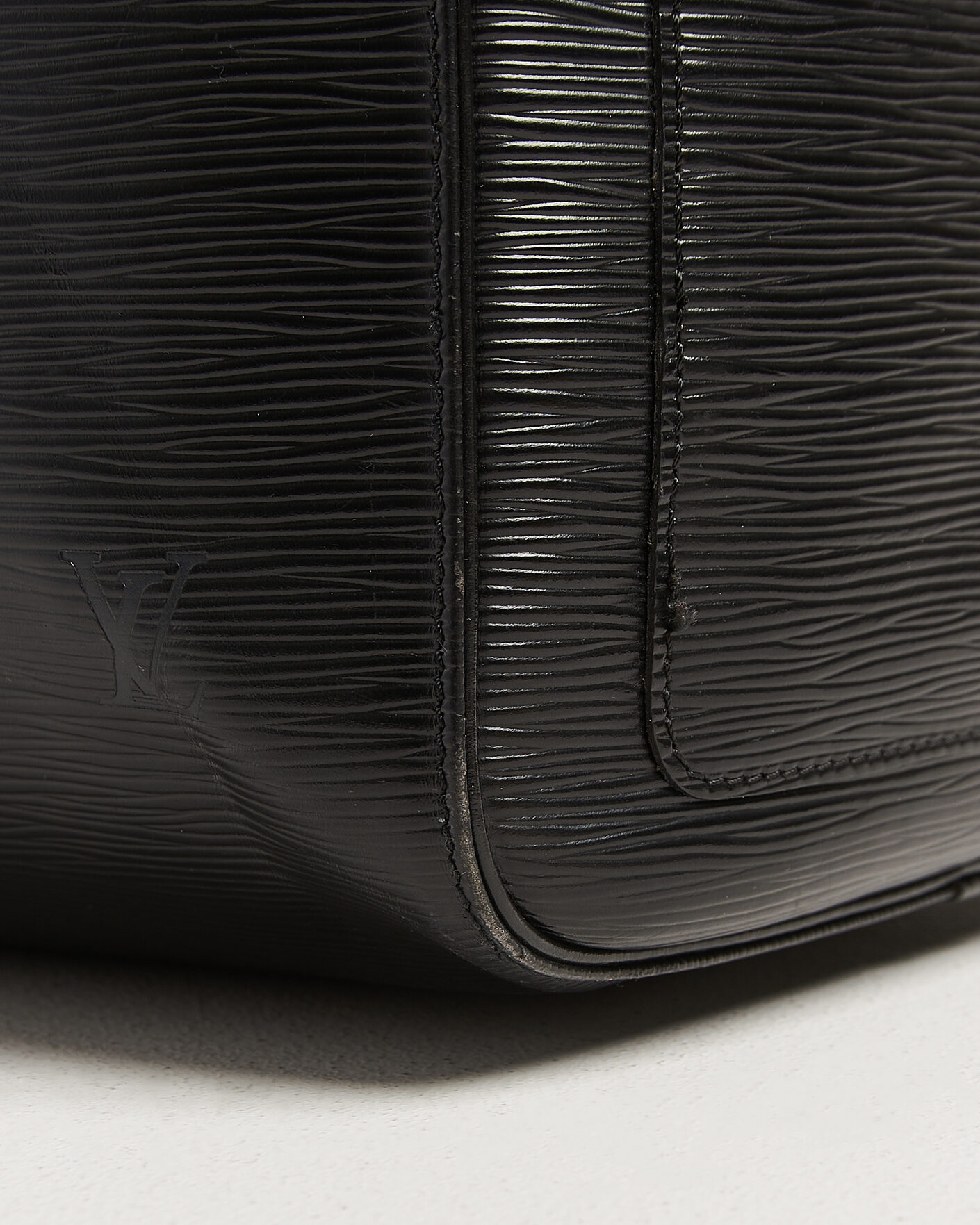 Herre | Pre-Owned & Vintage Bags | Louis Vuitton Pre-Owned | Keepall 55 Epi Leather Black
