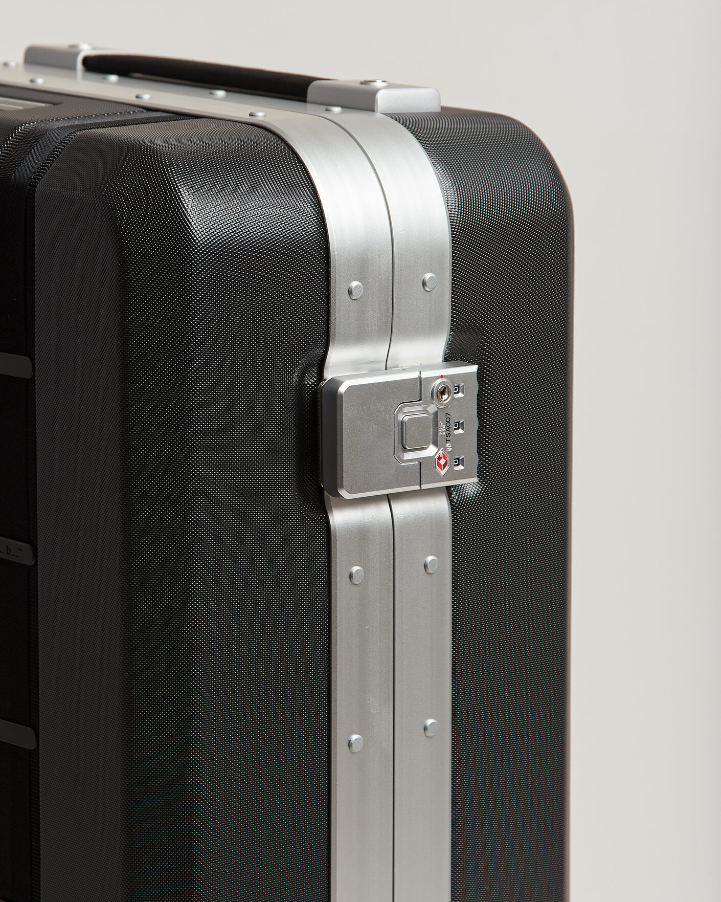 Herre | Vesker | DB | Ramverk Pro Carry On Silver/Black