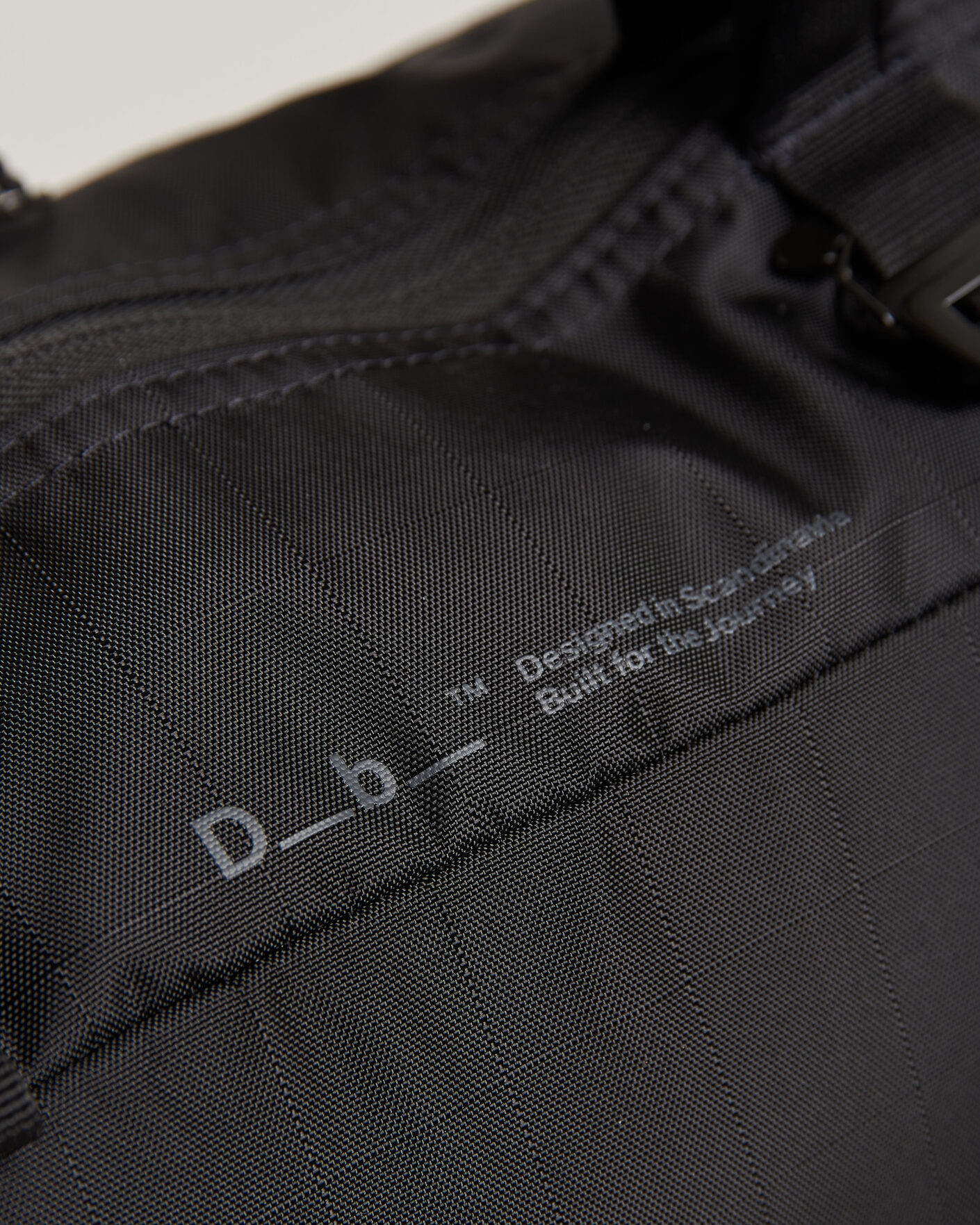 Herre | DB Utility Tote 32L Black Out | DB | Utility Tote 32L Black Out