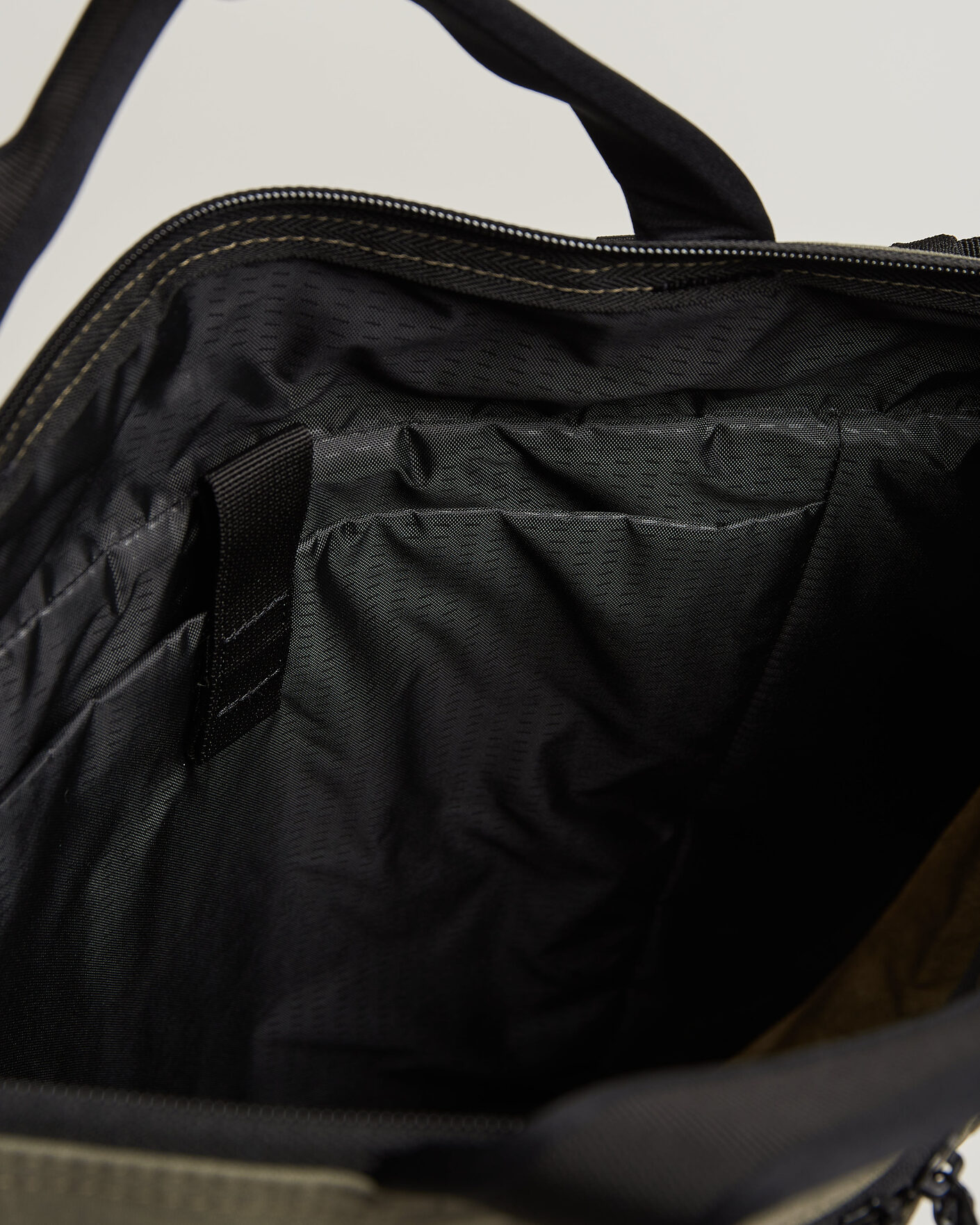 Herre | Vesker | DB | Utility Tote 32L Forest Green