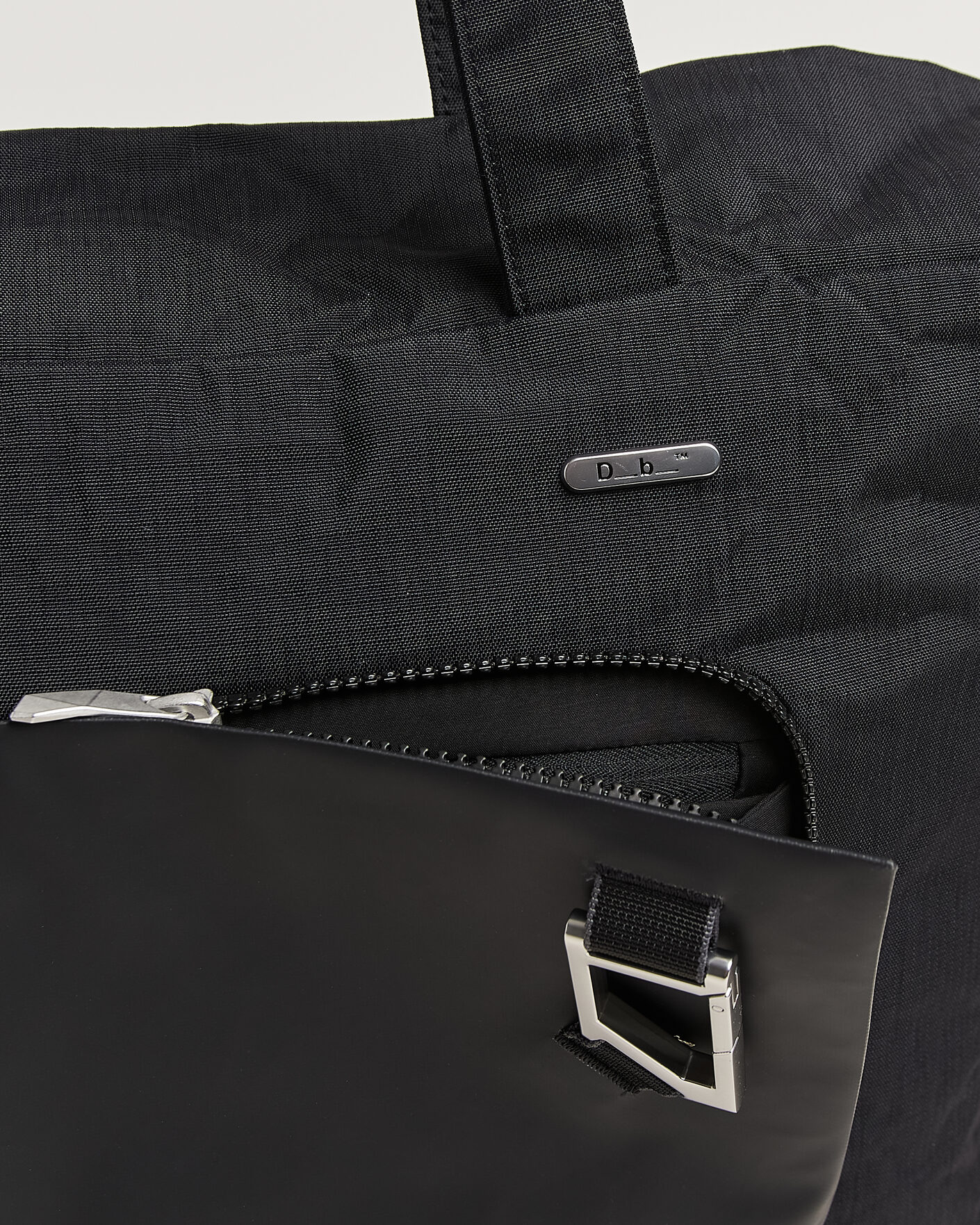 Herre | Vesker | DB | Entour Tote 22L Black Out