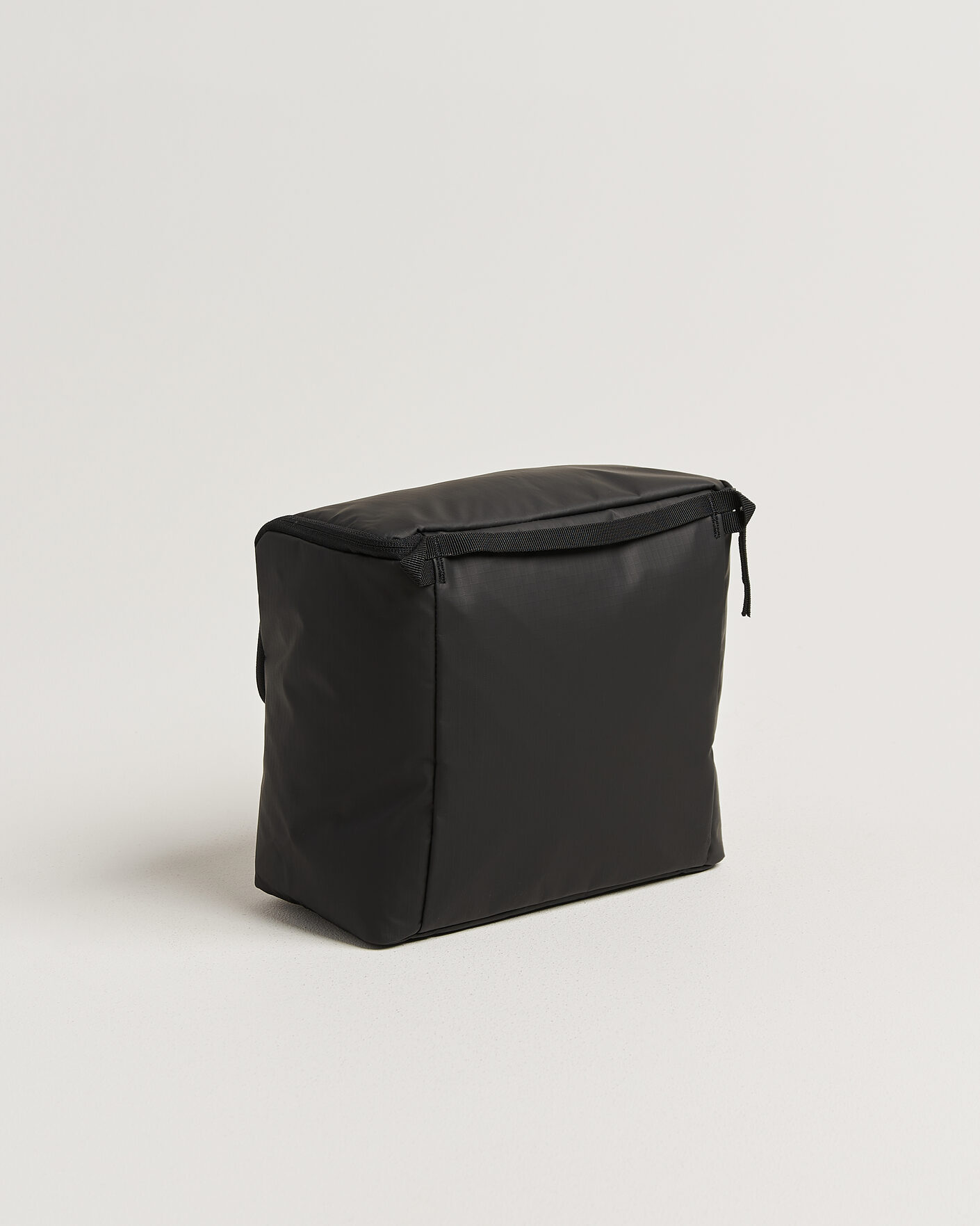 Herre | DB Essential Wash Bag M Black Out | DB | Essential Wash Bag M Black Out