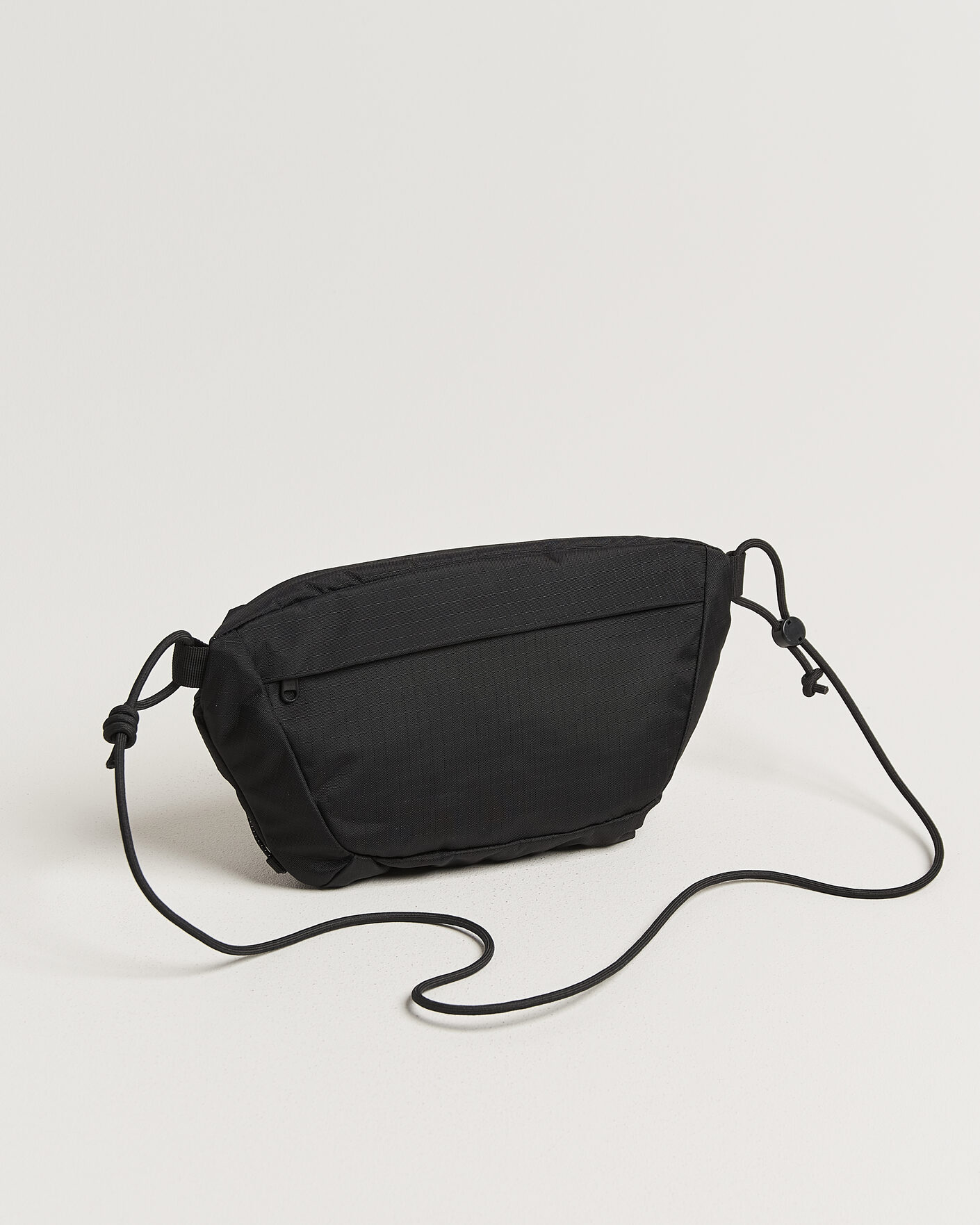Herre | Vesker | DB | Roamer Pro Sling Bag 6L Black Out