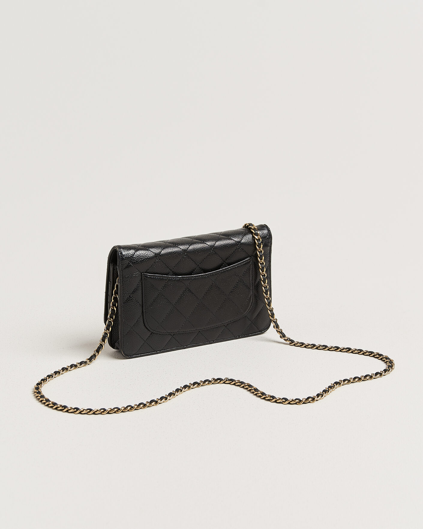 Herre | Pre-Owned & Vintage Bags | Chanel Pre-Owned | Wallet On Chain Caviar Leather Black