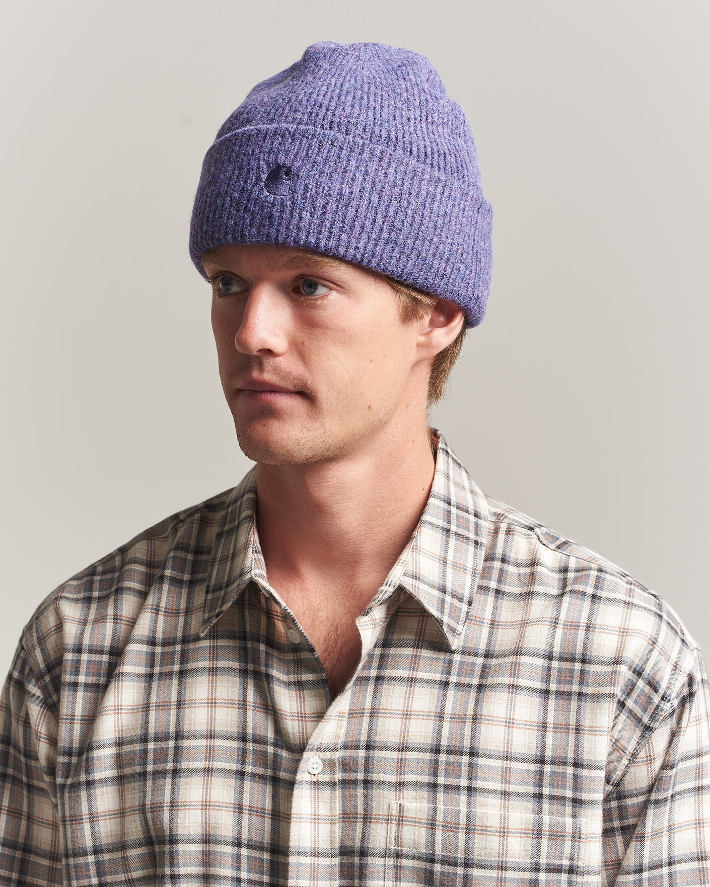 Herre | Luer | Carhartt WIP | Curtis Tonal Logo Beanie Shady Purple