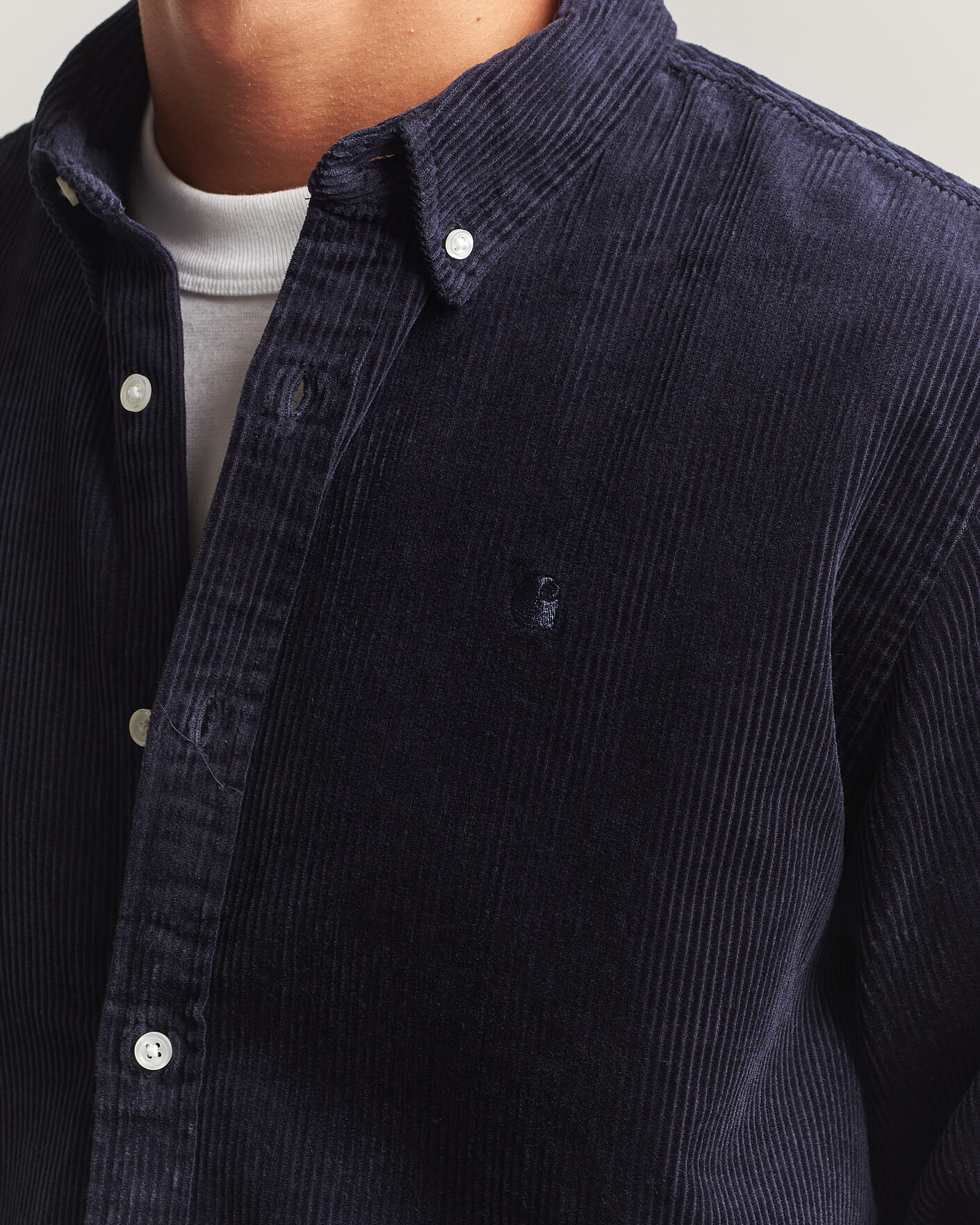 Herre | Skjorter | Carhartt WIP | Madison Cord Shirt Dark Navy