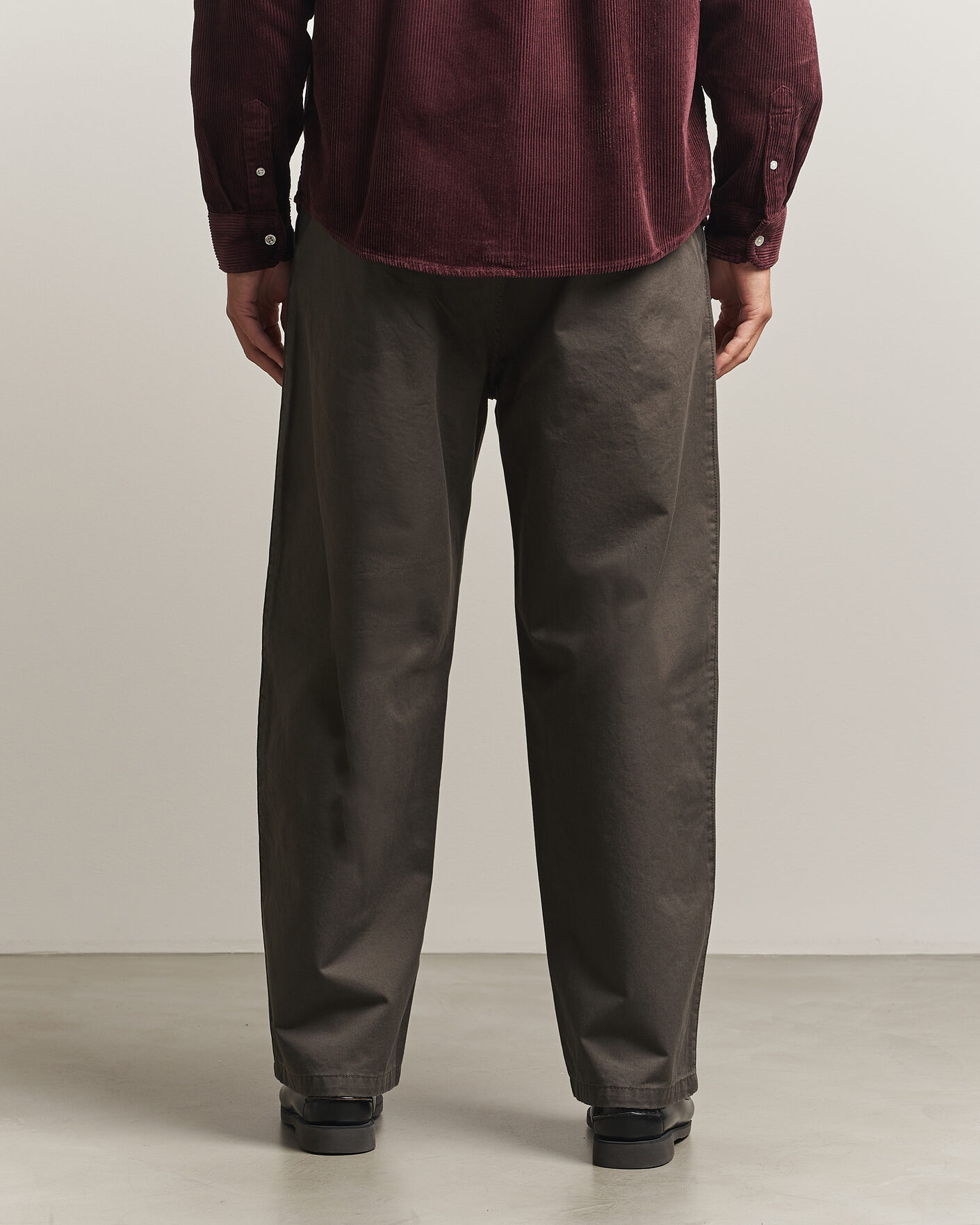 Herre | Bukser | Carhartt WIP | Brady Pants Shungite