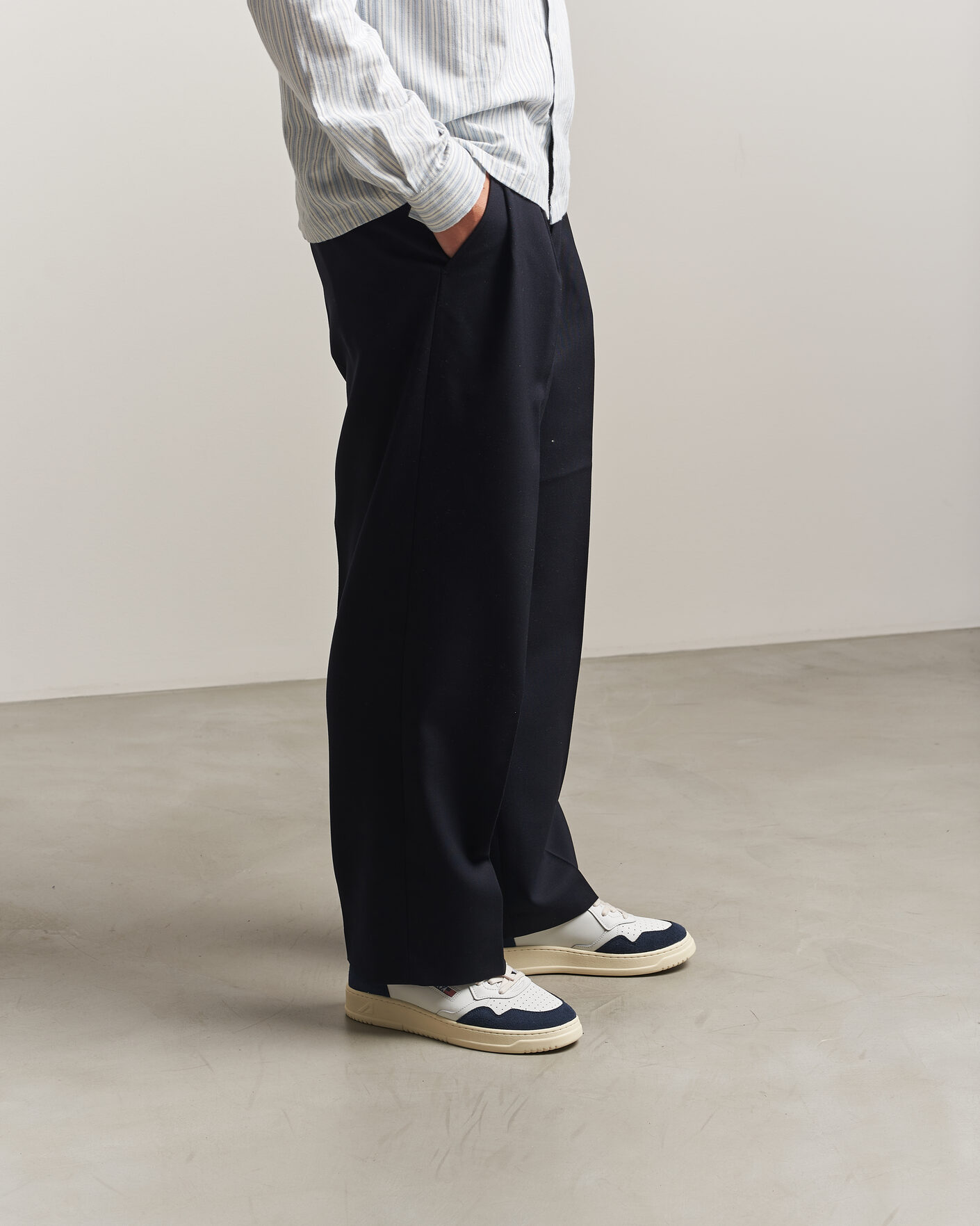 Herre | Sneakers | Autry | Medalist Low Soft Leather/Suede Sneaker White/Denim