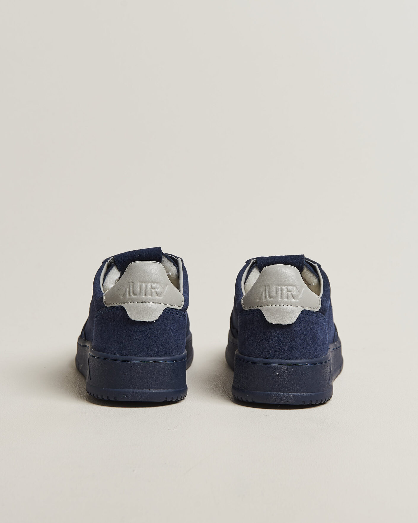 Herre | Sneakers | Autry | Medalist Low Suede Sneaker Navy