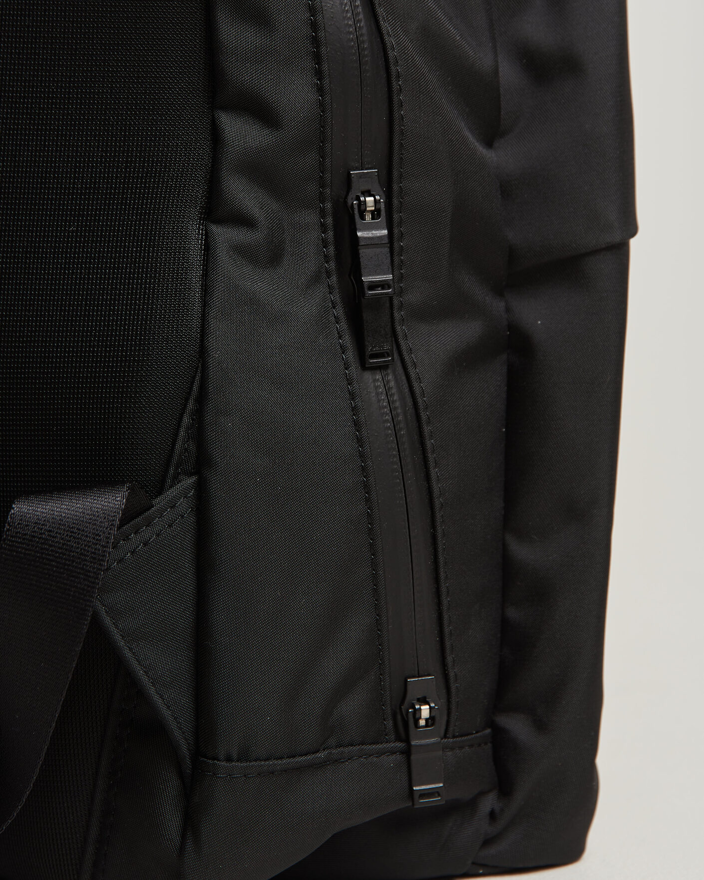 Herre | Vesker | Porter-Yoshida & Co. | View Daypack Black