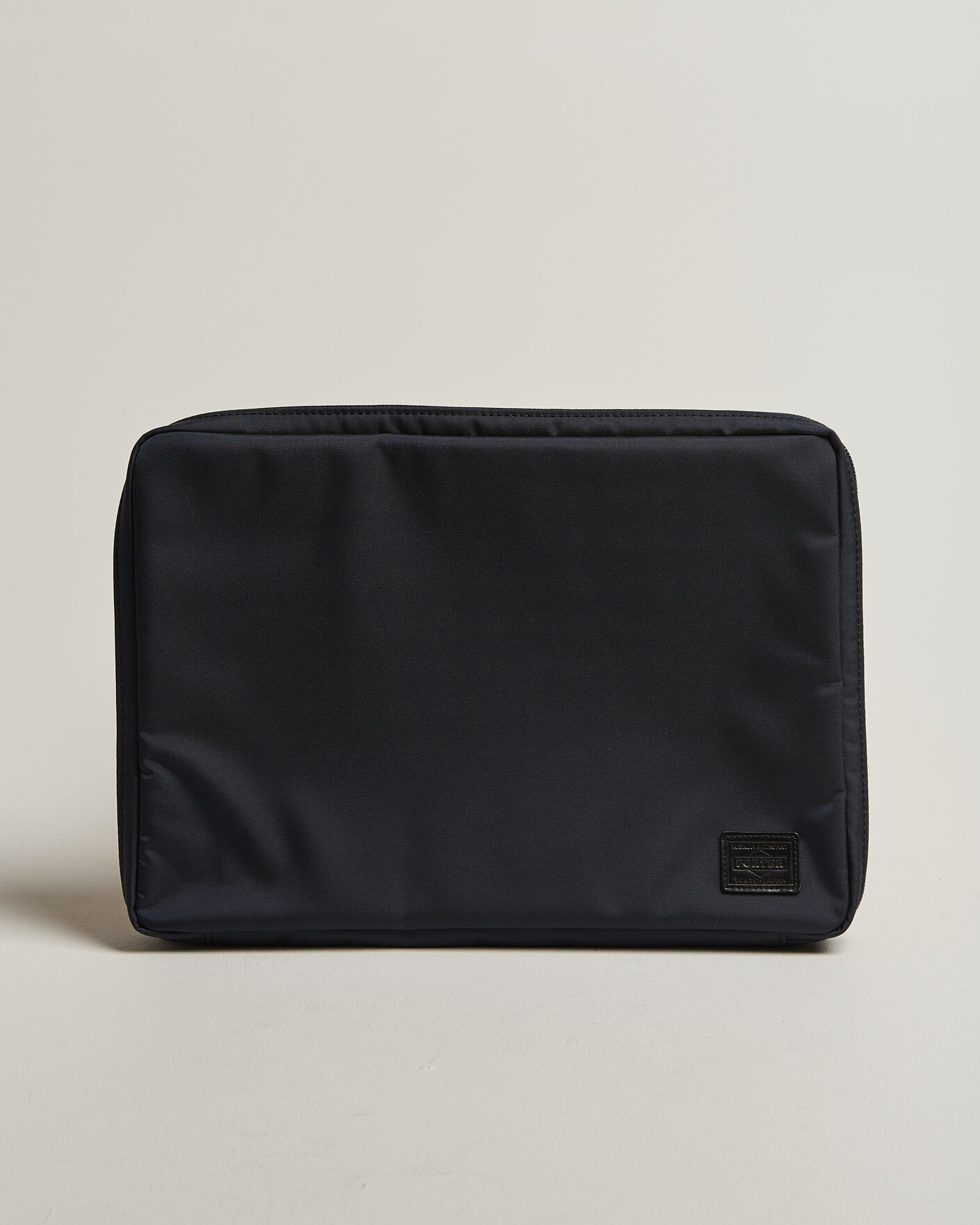 Herre | Vesker | Porter-Yoshida & Co. | View Document Case Navy