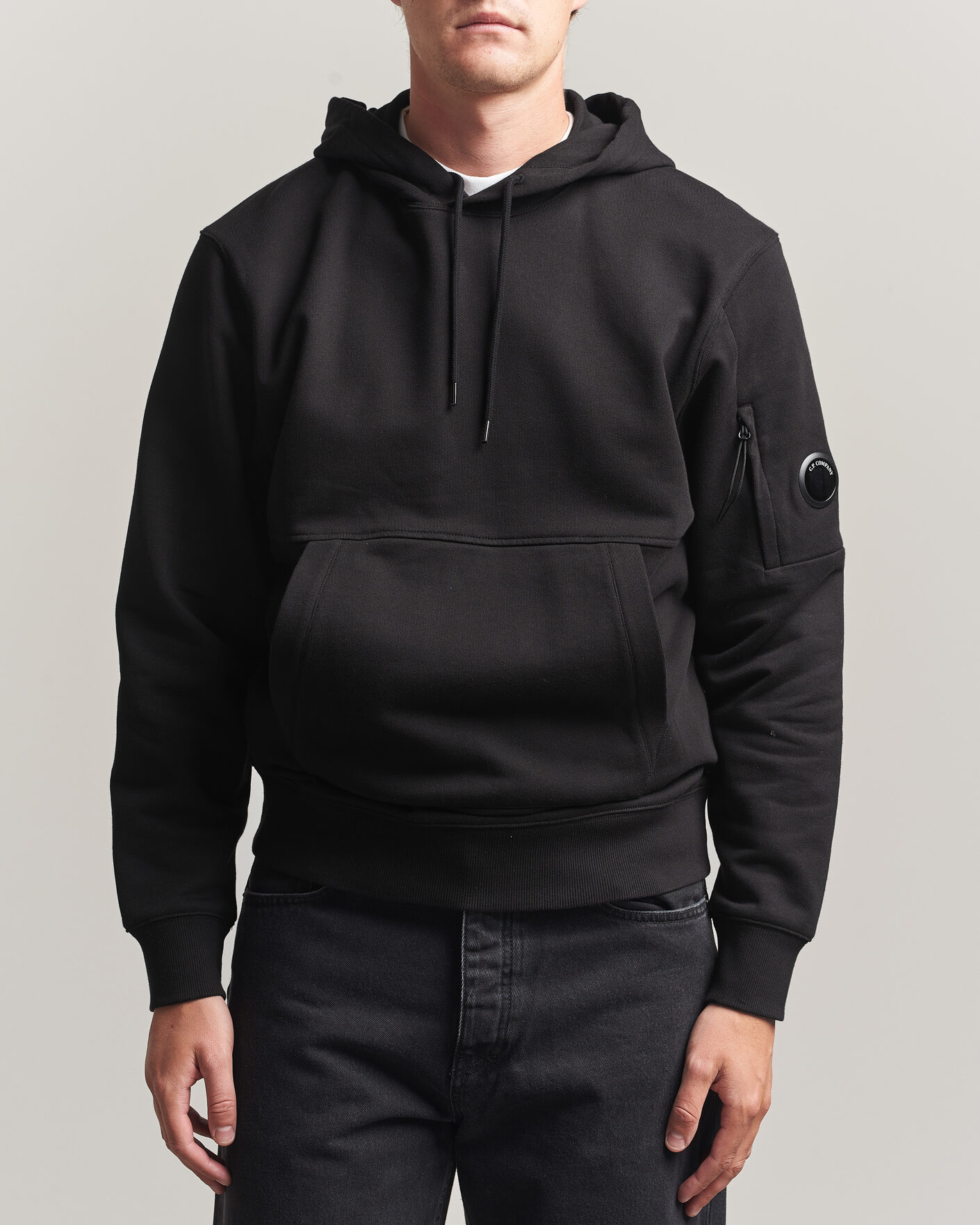Herre | Gensere | C.P. Company | Diagonal Raised Fleece Lens Hood Black