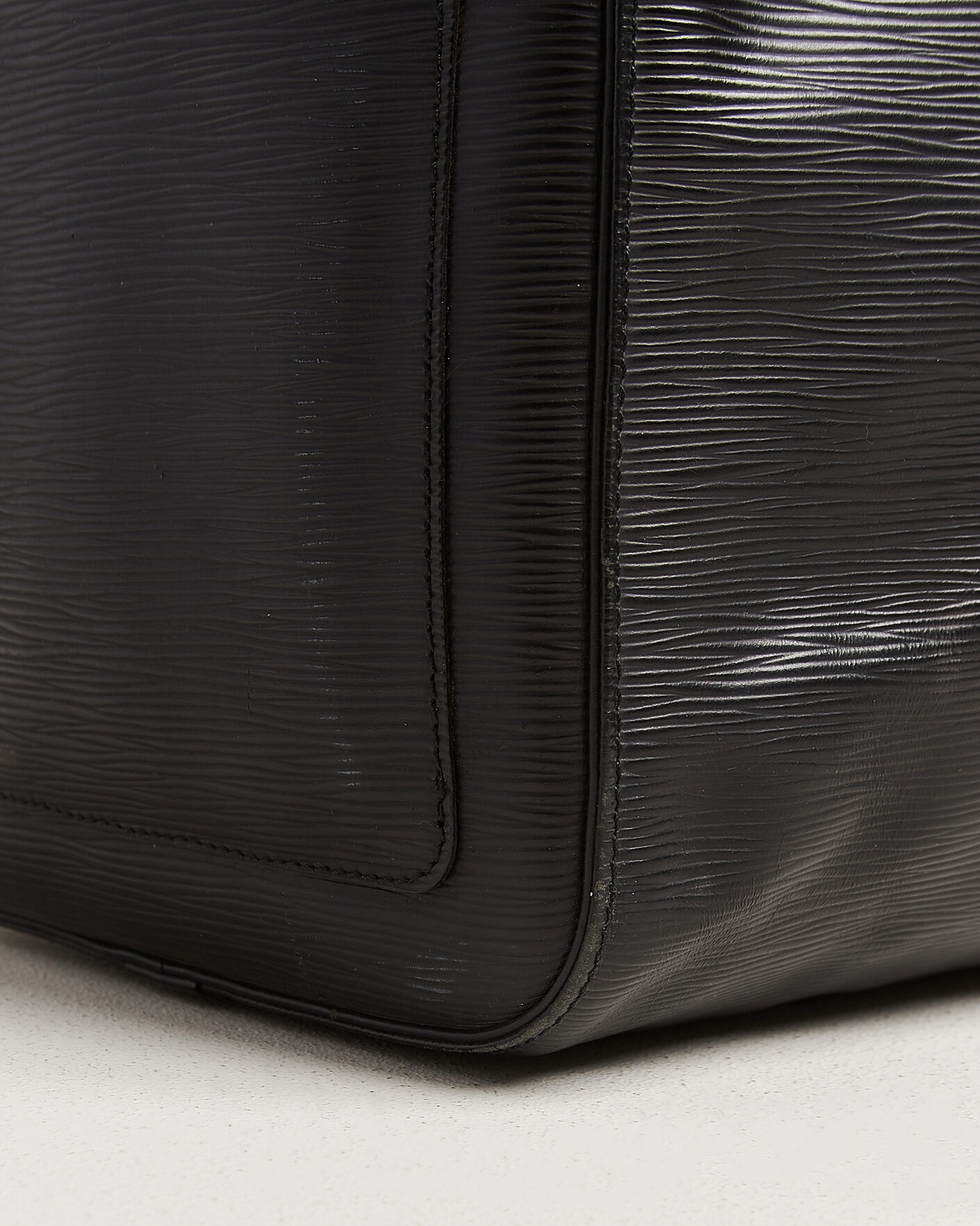 Herre | Pre-Owned & Vintage Bags | Louis Vuitton Pre-Owned | Keepall 50 Epi Leather Black
