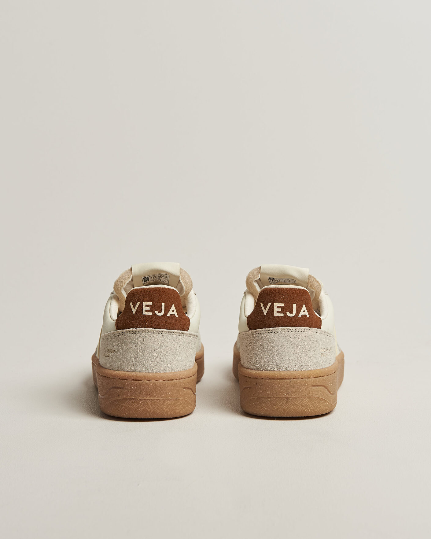Herre | Sneakers | Veja | V-82 Sneaker Pure Calcaire/Cognac