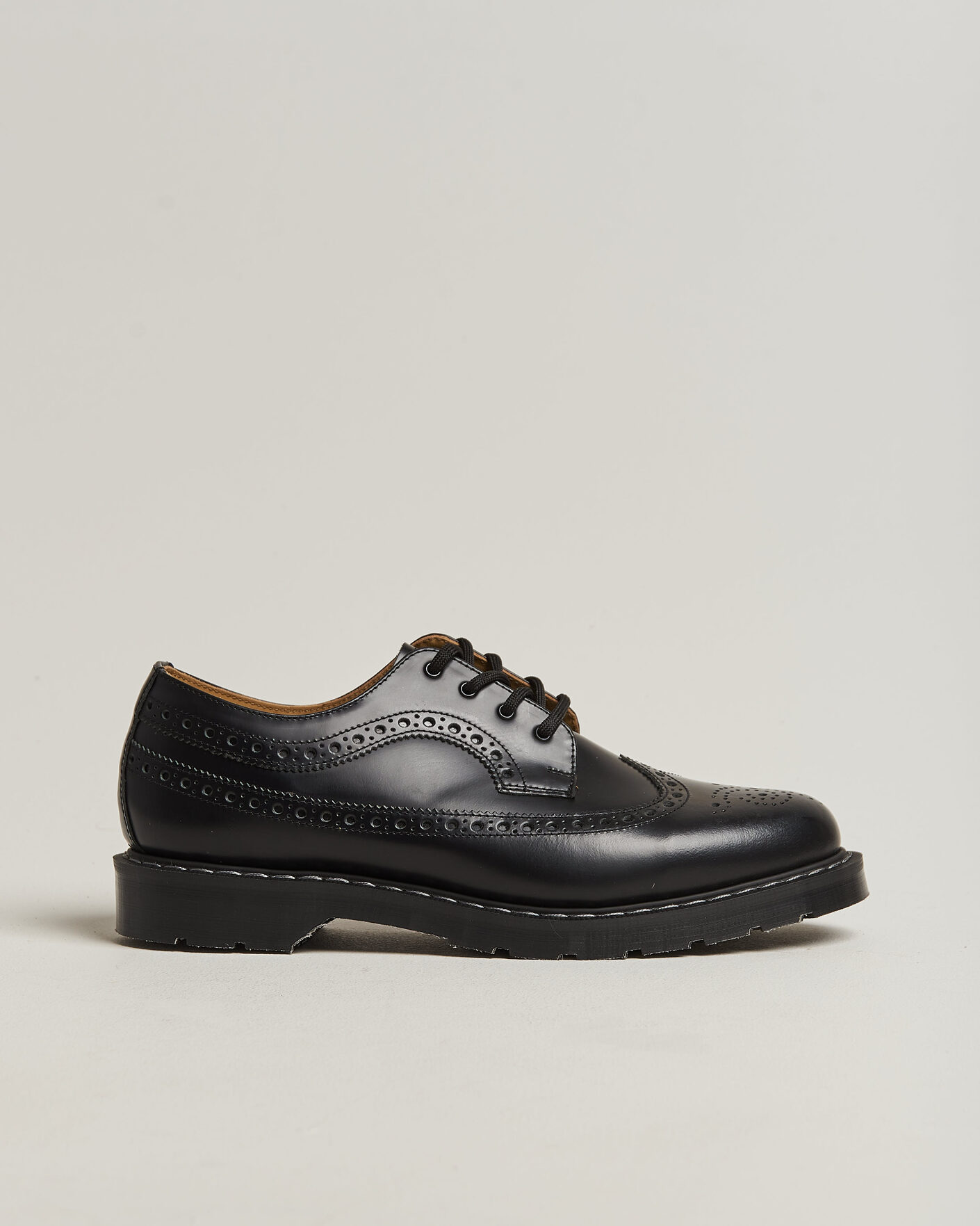 Herre | Brogues | Solovair | American Brogue Shoe Black Shine