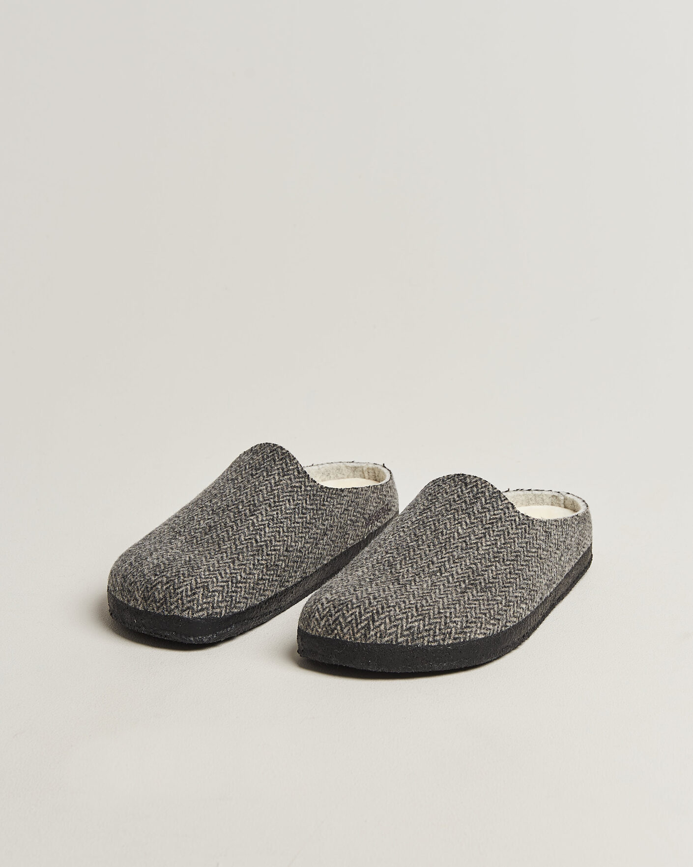 Herre | Sandaler og tøfler | BIRKENSTOCK | Amsterdam Wrapped Dip Shearling Dark Grey Herringbone