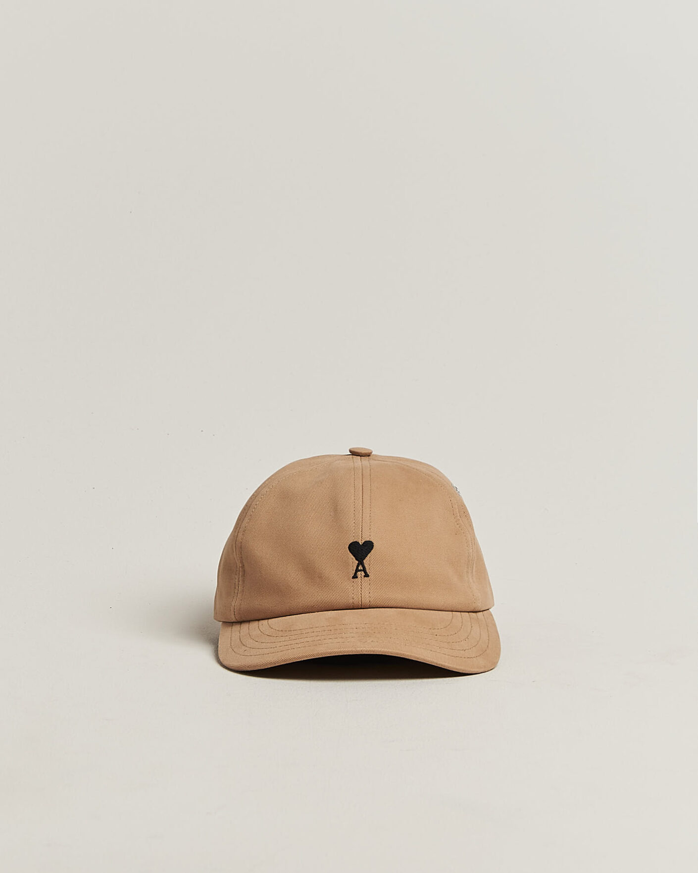 Herre | Hatter og capser | AMI | Contrasted Heart Logo Cap Beige Mastic