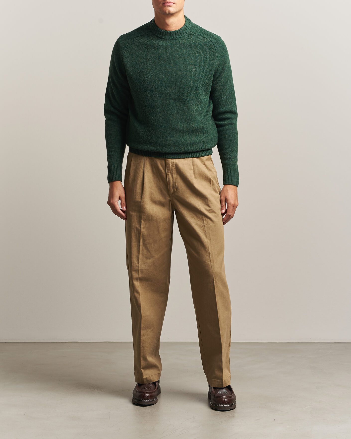Herre | Gensere | Barbour Lifestyle | Newtown Lambswool Crewneck Sage
