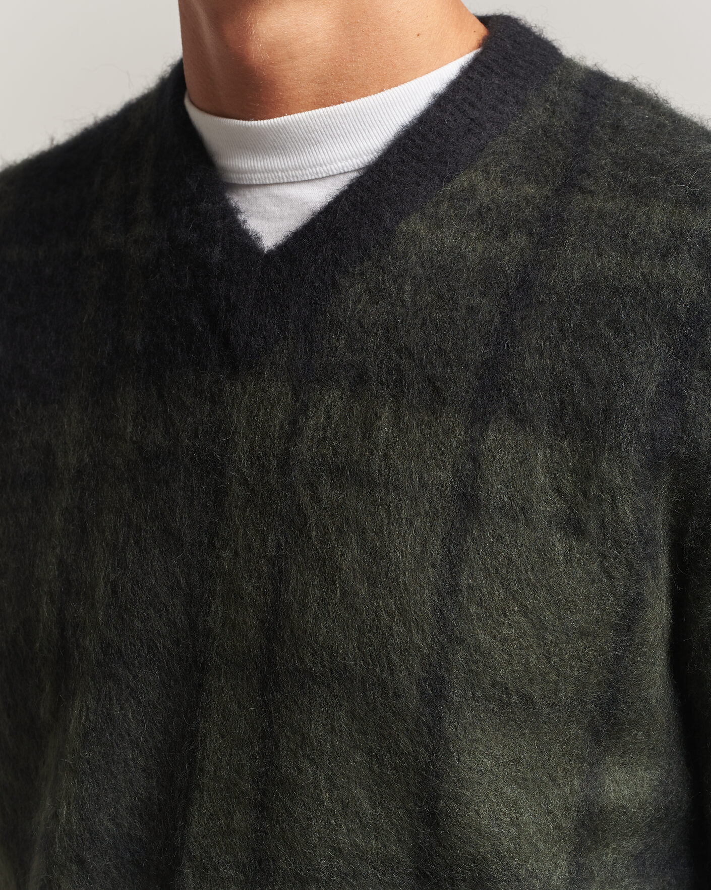 Herre | Gensere | Barbour Lifestyle | Hunham Tartan V-Neck Knitted Jumper Black