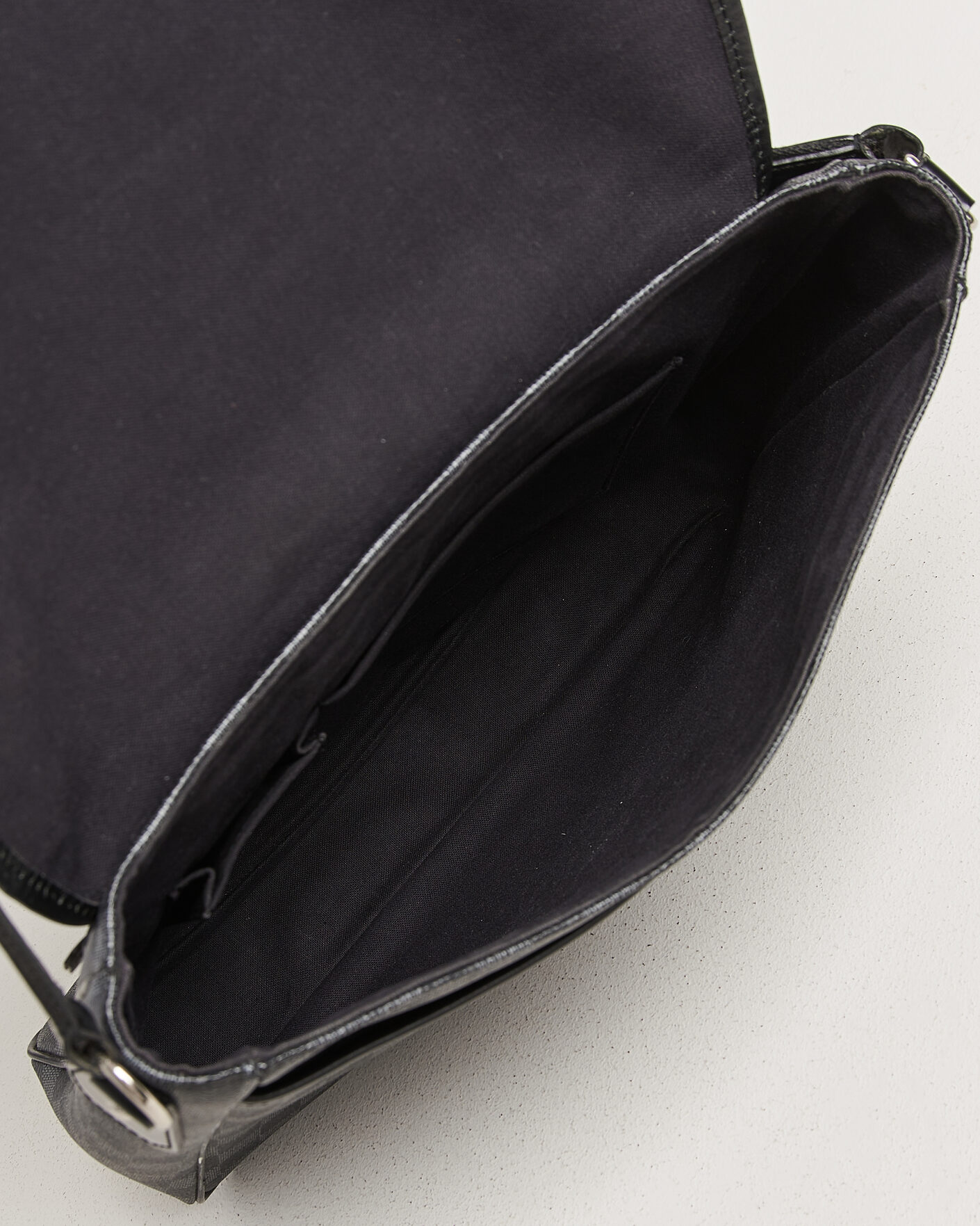 Herre | Pre-Owned & Vintage Bags | Louis Vuitton Pre-Owned | Daniel Shoulder Bag MM Damier Graphite