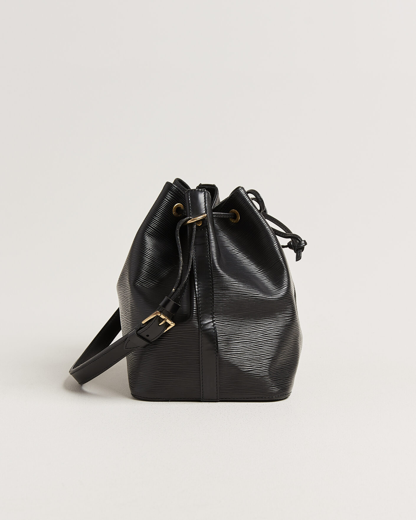 Herre | Pre-Owned & Vintage Bags | Louis Vuitton Pre-Owned | Petit Noé Epi Leather Black