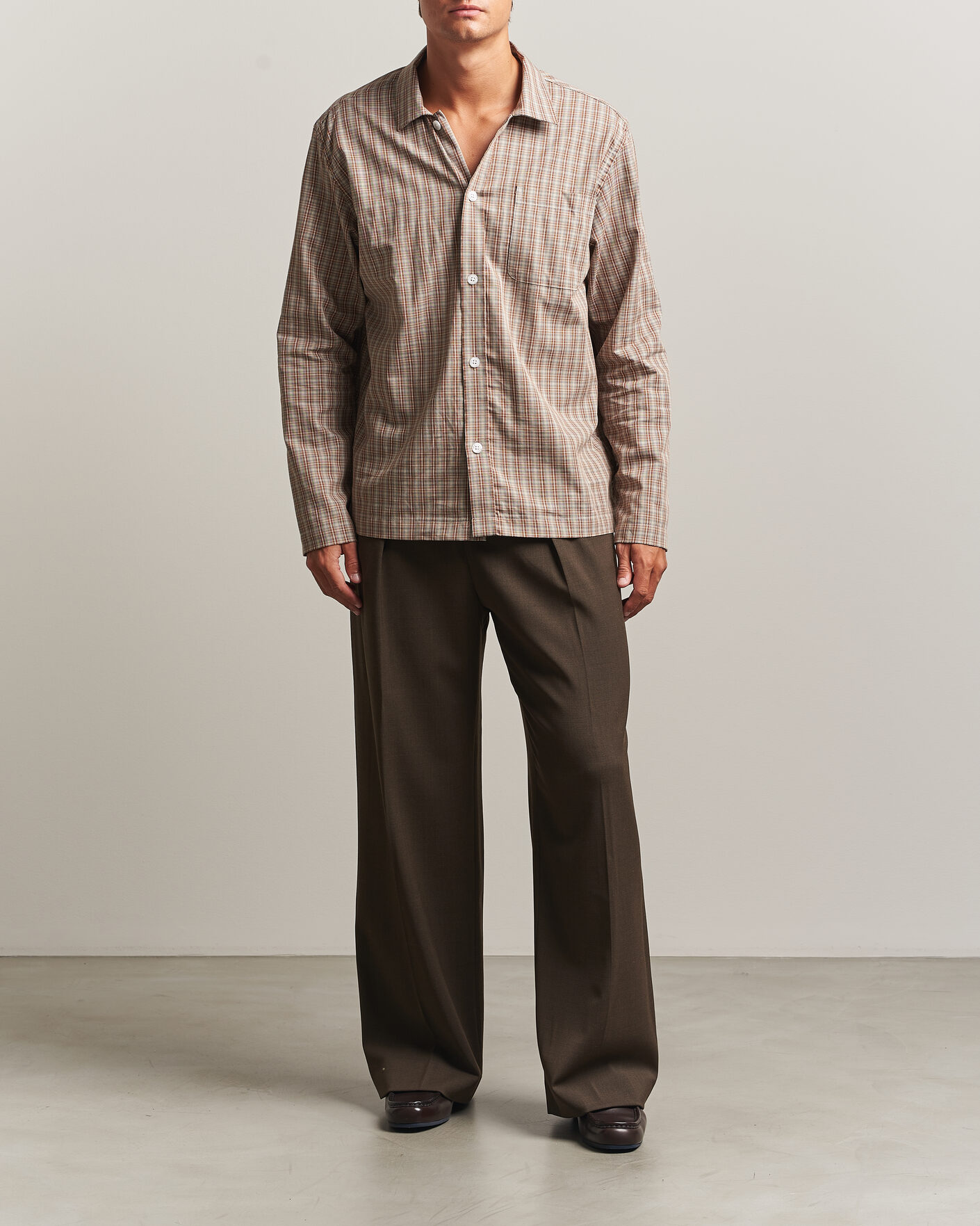 Herre | Bukser | Filippa K | Milo Wide Wool Trousers Walnut Brown