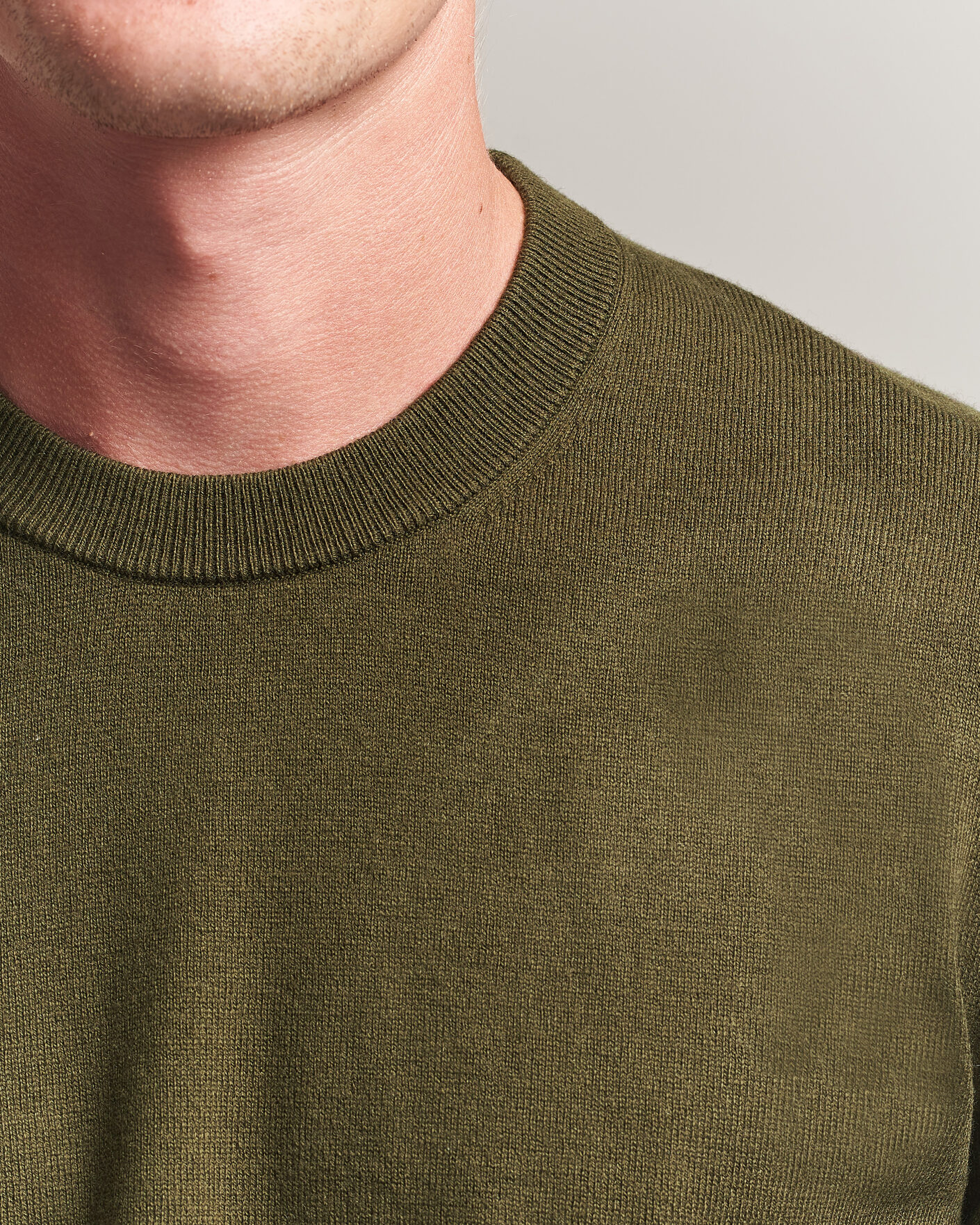 Herre | Gensere | Filippa K | Cotton Merino Knitted Sweater Dark Moss Green