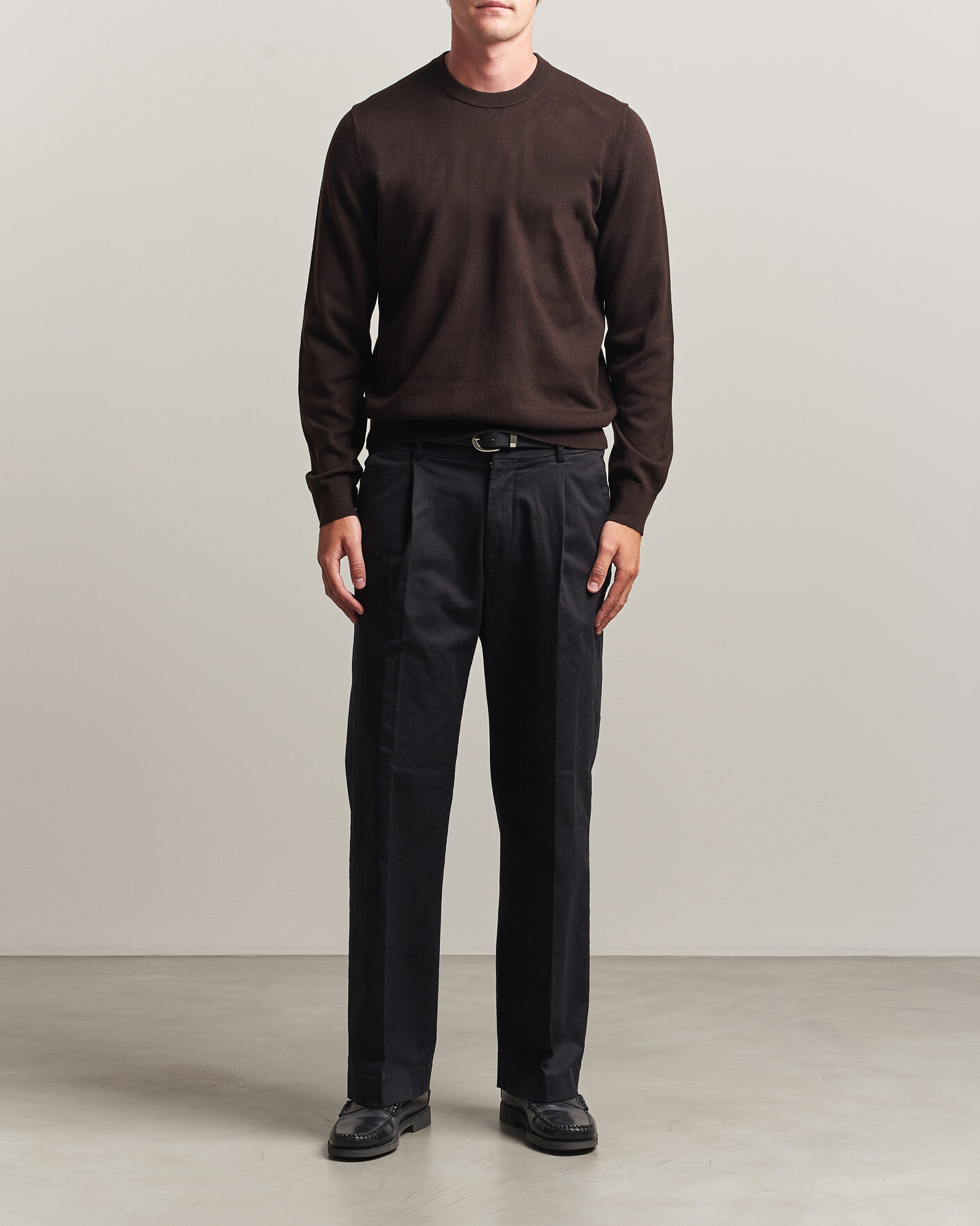 Herre | Gensere | Filippa K | Cotton Merino Knitted Sweater Dark Chocolate