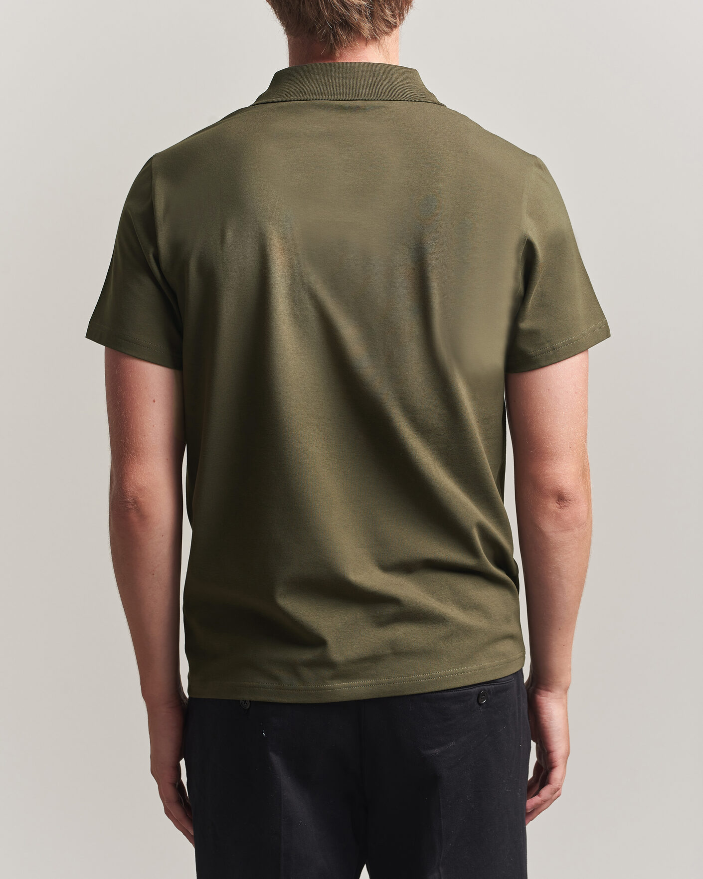 Herre | Pikéer | Filippa K | Soft Lycra Polo T-Shirt Ebony Brown