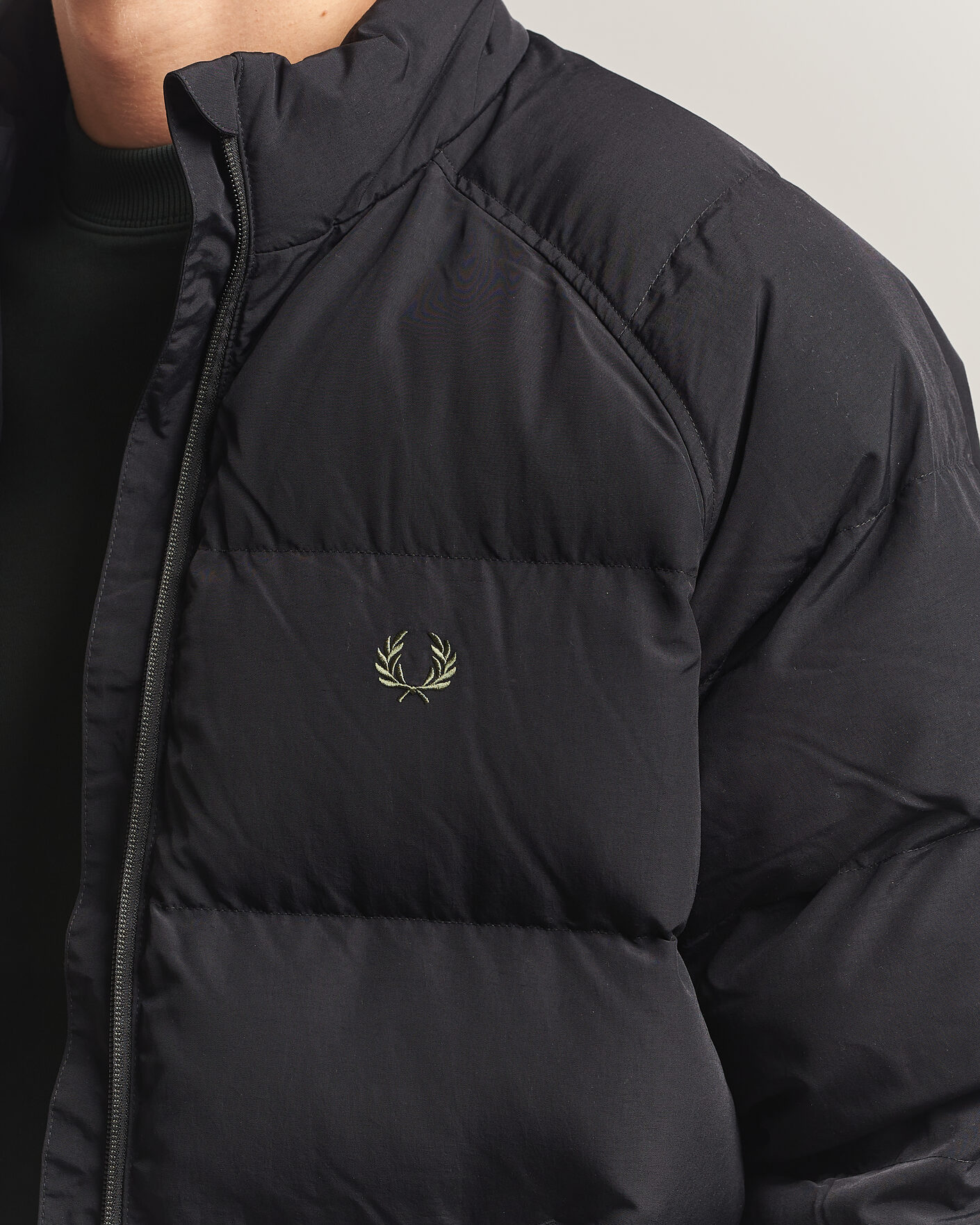 Herre | Jakker | Fred Perry | Raglan Sleeve Padded Jacket Black